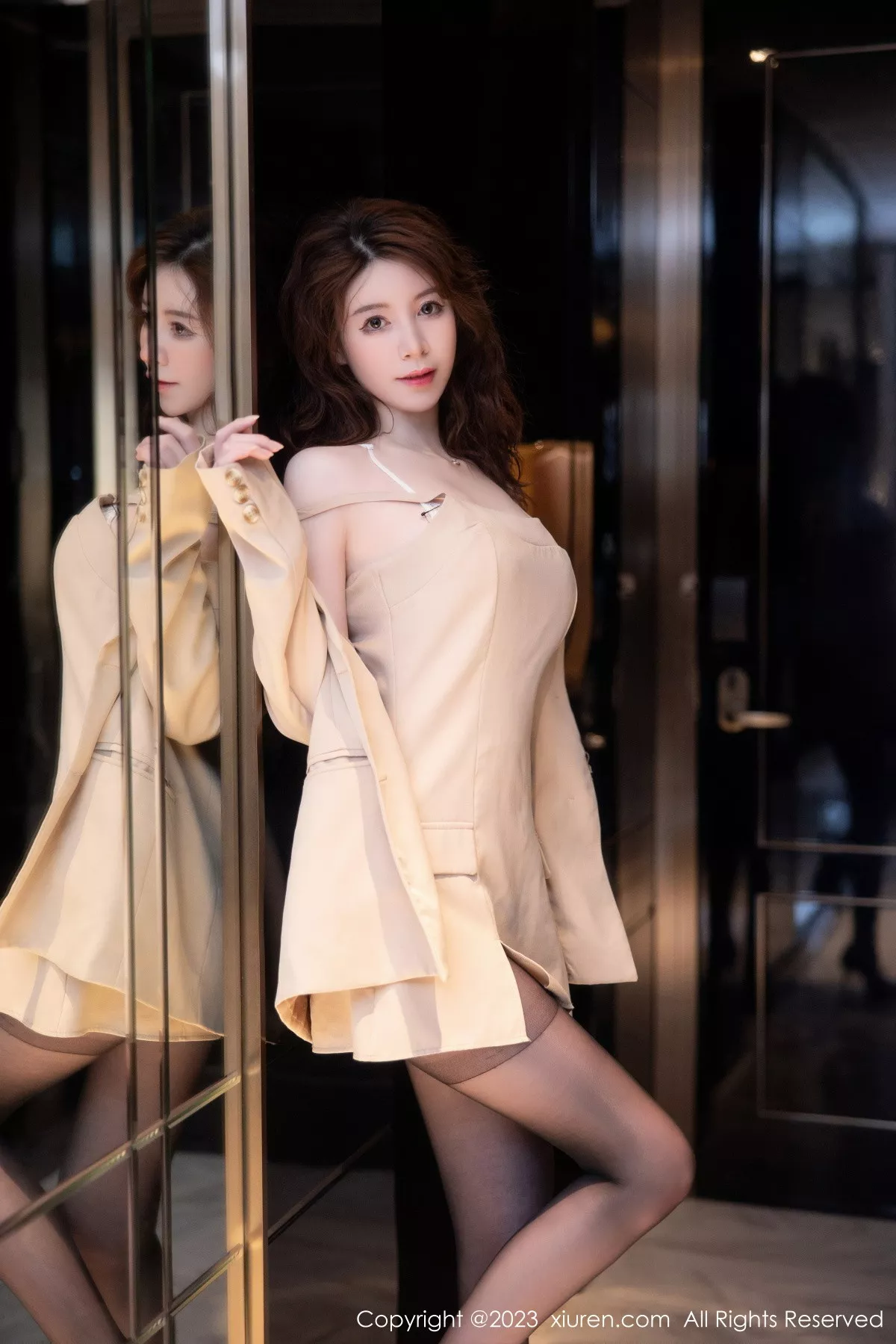 秀人集.com_[XiuRen秀人网]No.6290_模特yoo优优私房床上性感白色蕾丝内衣配超薄黑丝撩人诱惑写真84P