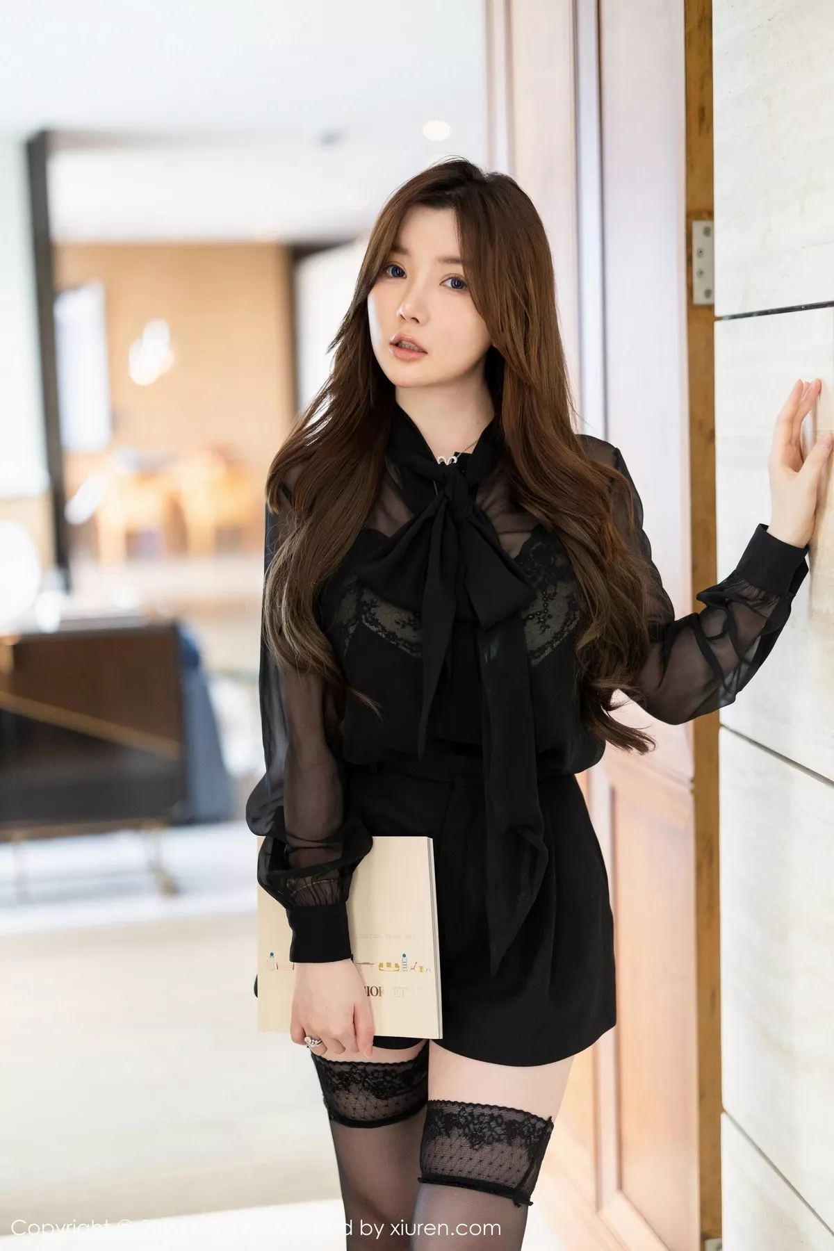 秀人集.com_[MyGirl美媛馆]Vol.649_模特糯美子MINIbabe性感黑色蕾丝内衣配黑色蕾丝吊袜魅惑写真62P