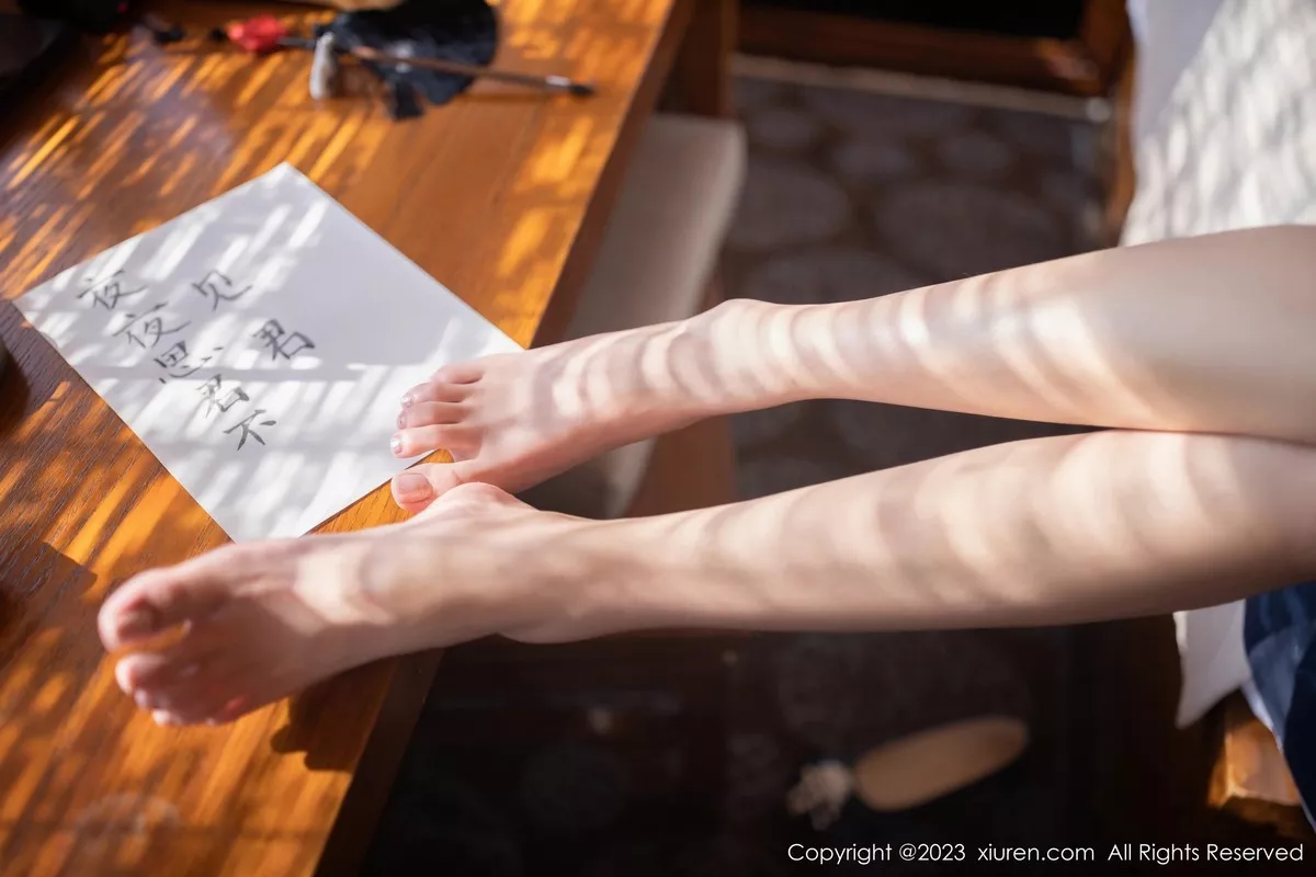 秀人集.com_[XiuRen秀人网]No.6398_模特就是阿朱啊脱宫廷古装露蓝色睡衣秀曼妙绝美身姿诱惑写真86P