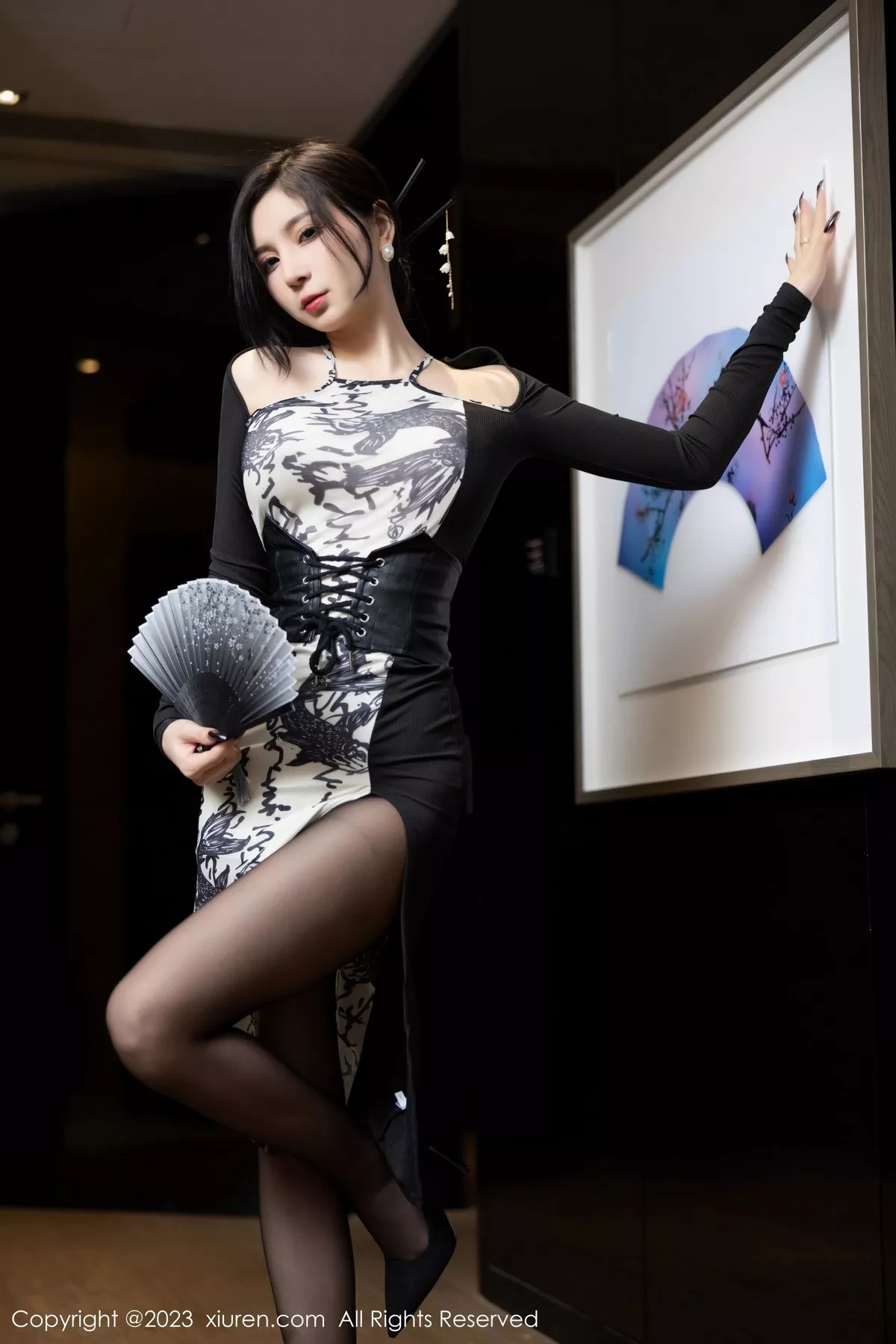 秀人集.com_[XiuRen秀人网]No.6406_模特小蛮妖Yummy脱性感连衣裙露黑色内衣配超薄黑丝魅惑写真83P