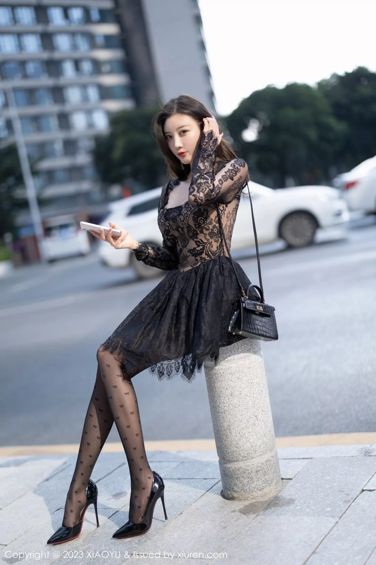 秀人集.com_[XiaoYu画语界]Vol.988_女神杨晨晨Yome性感黑色蕾丝连衣短裙露黑色内衣完美诱惑写真92P