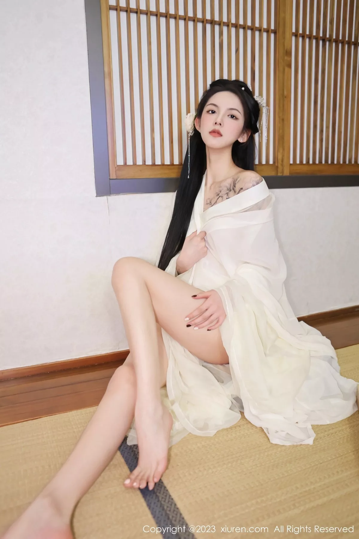 秀人集.com_[XiuRen秀人网]No.6430_模特乔一一温泉浴池白纱轻透古装服饰秀惹火身材极致诱惑写真82P