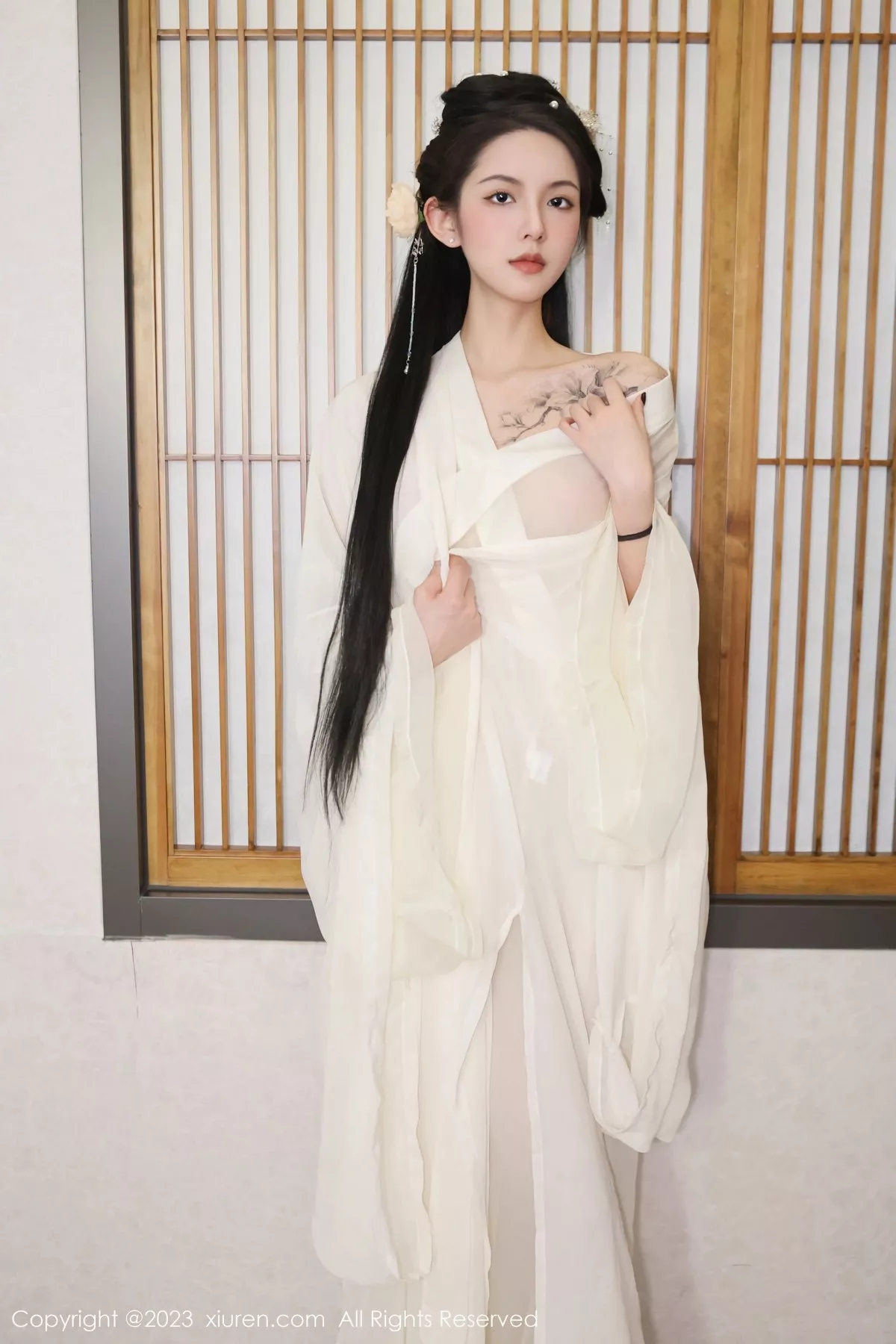 秀人集.com_[XiuRen秀人网]No.6430_模特乔一一温泉浴池白纱轻透古装服饰秀惹火身材极致诱惑写真82P