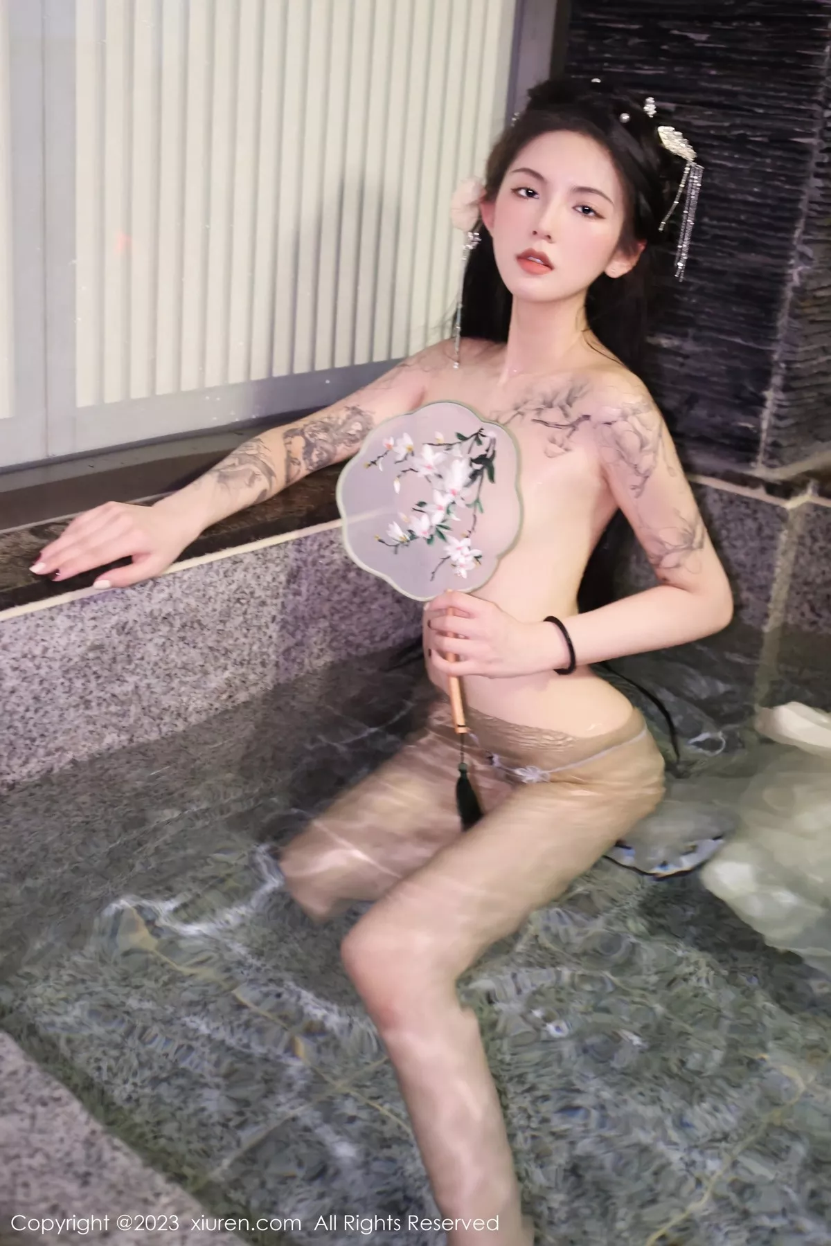 秀人集.com_[XiuRen秀人网]No.6430_模特乔一一温泉浴池白纱轻透古装服饰秀惹火身材极致诱惑写真82P