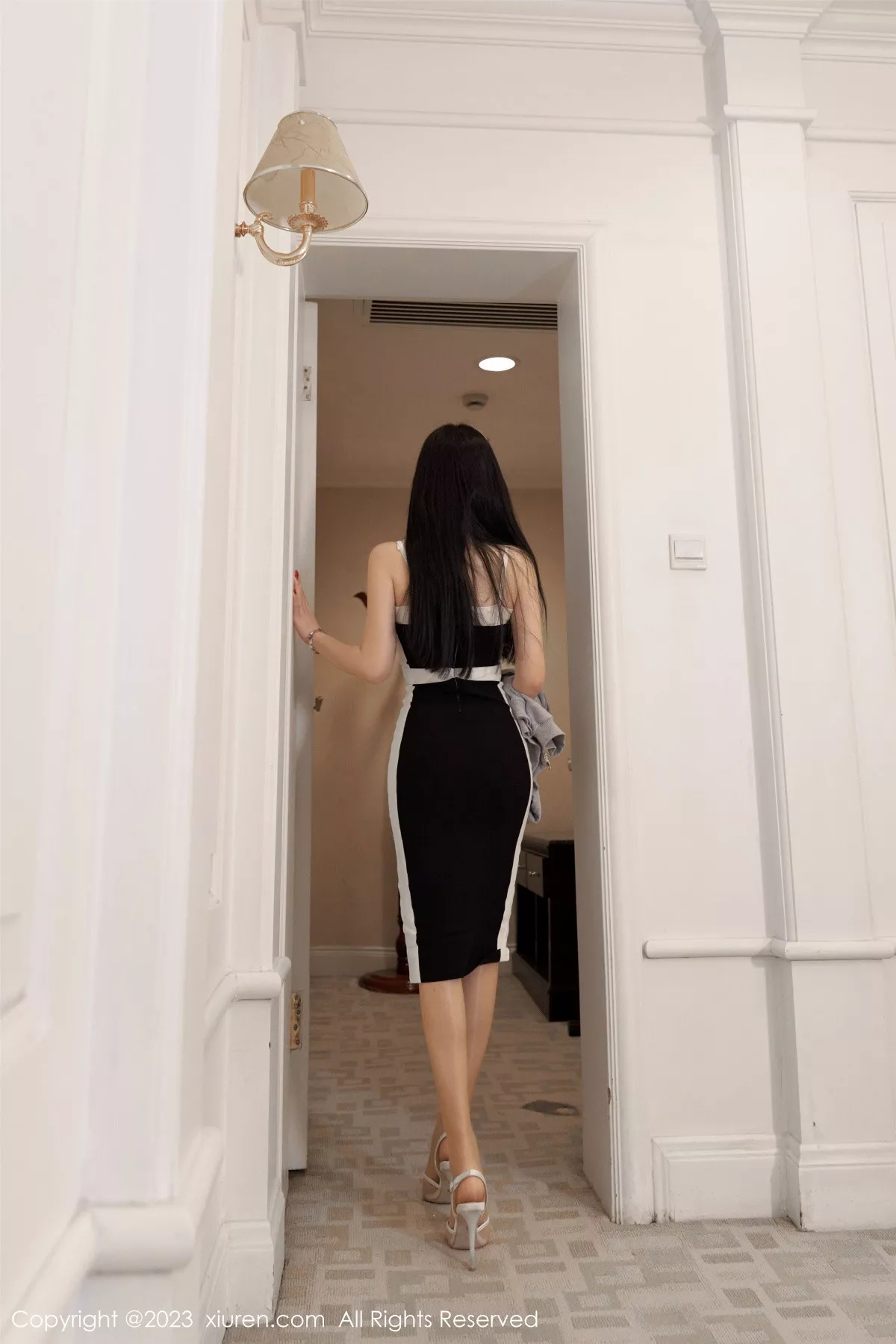 秀人集.com_[XiuRen秀人网]No.6323_女神周于希Sally澳门旅拍剧情主题超薄无内肉丝秀翘臀诱惑写真73P