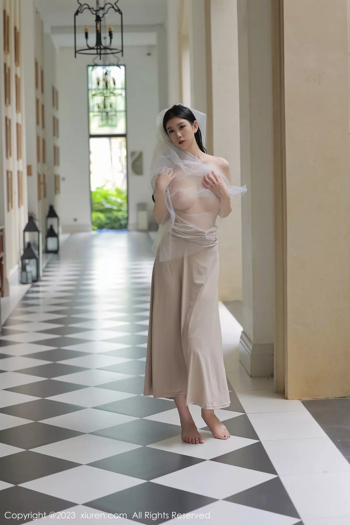 秀人集.com_[XiuRen秀人网]No.6513_模特李雅柔182CM性感杏色吊带长裙露蕾丝内裤秀美腿诱惑写真55P