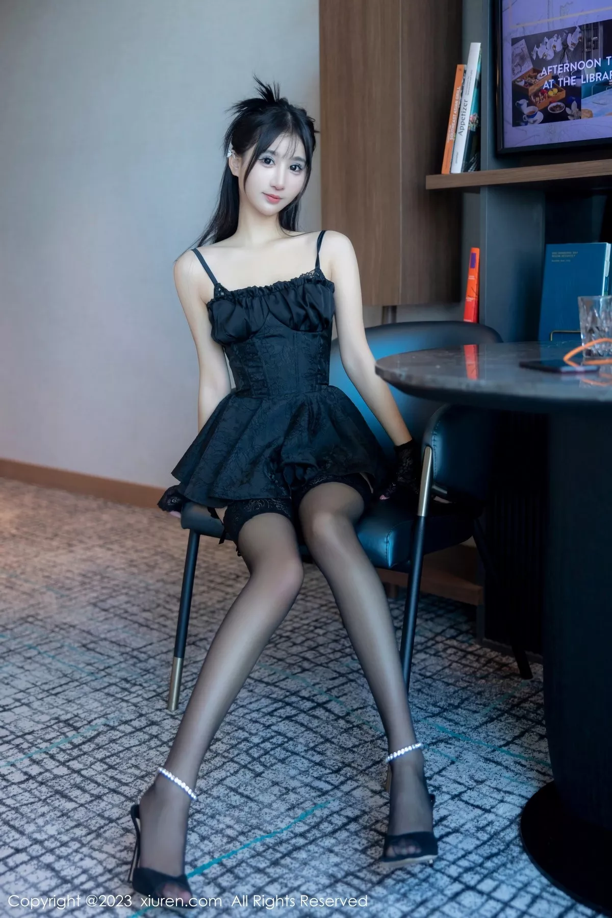 秀人集.com_[XiuRen秀人网]No.6516_女神小果冻儿性感黑色蕾丝内衣配黑丝吊袜秀完美身材诱惑写真79P