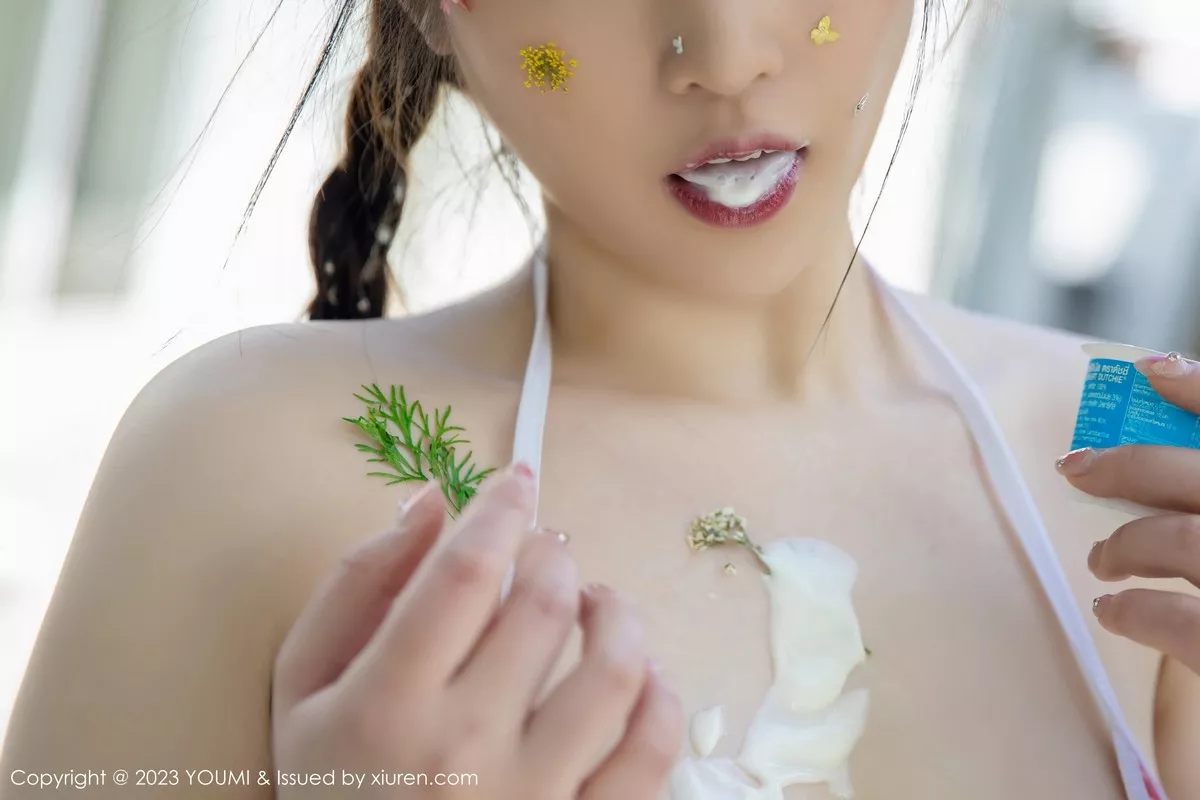 秀人集.com_[YouMi尤蜜荟]Vol.925_女神妲己_Toxic泰国旅拍性感粉白比基尼秀美胸肥臀惹火诱惑写真92P