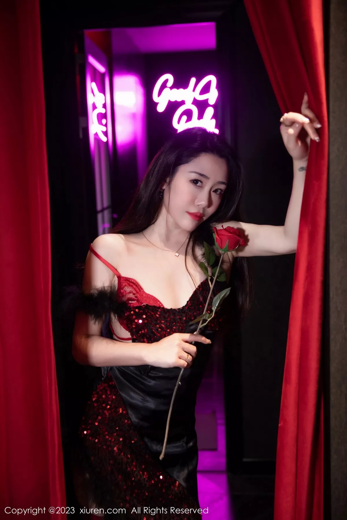 秀人集.com_[XiuRen秀人网]No.6587_模特严利娅Yuliya私房性感红色蕾丝情趣内衣配红色丝袜诱惑写真68P