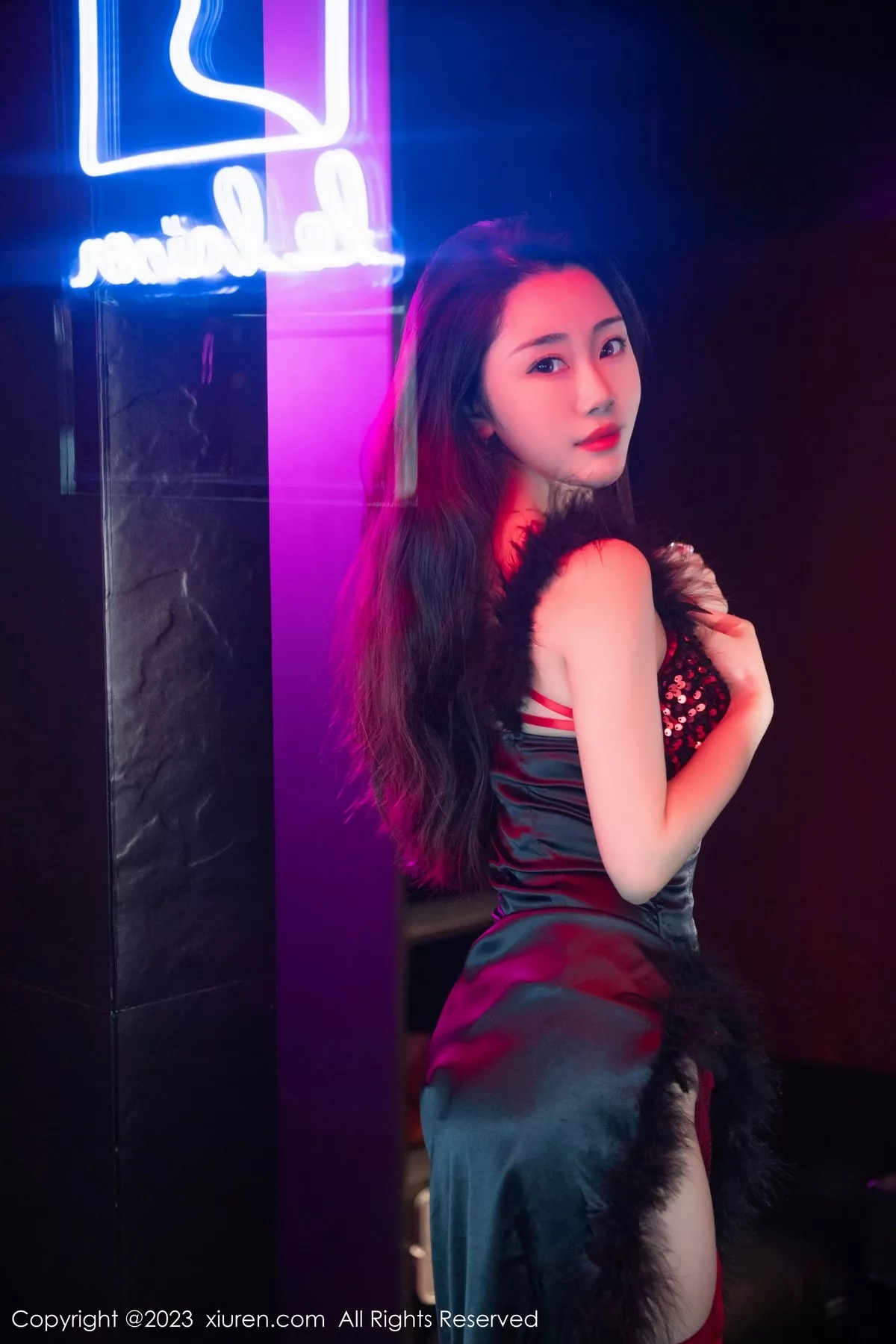 秀人集.com_[XiuRen秀人网]No.6587_模特严利娅Yuliya私房性感红色蕾丝情趣内衣配红色丝袜诱惑写真68P