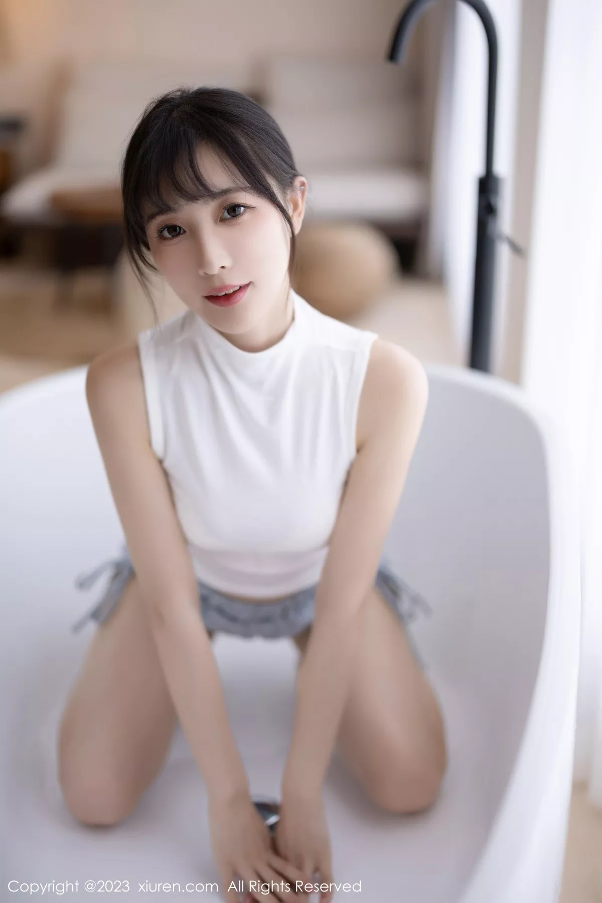 秀人集.com_[XiuRen秀人网]No.6455_模特林星阑蓝灰色连衣短裙露米色蕾丝内衣秀曼妙身姿诱惑写真83P