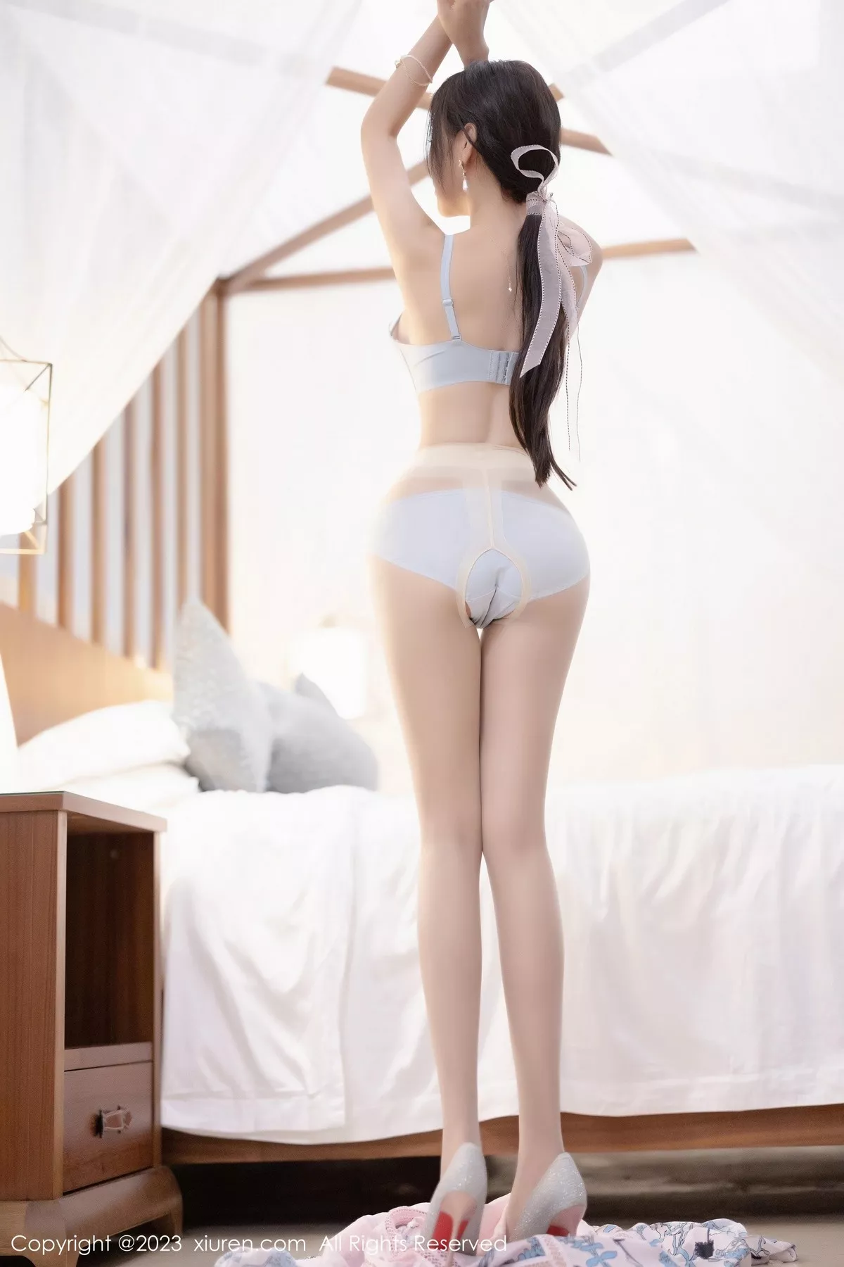 秀人集.com_[XiuRen秀人网]No.6474_女神王馨瑶yanni海南岛旅拍脱浅色连衣长裙露淡蓝内衣诱惑写真86P