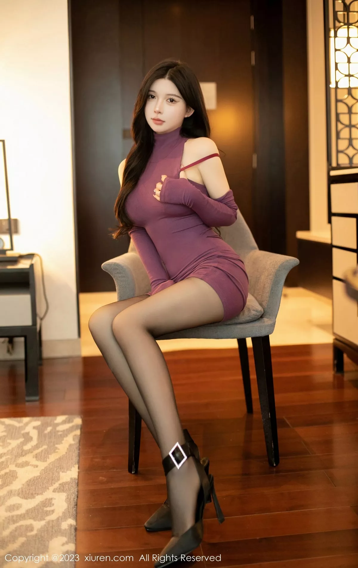 秀人集.com_[XiuRen秀人网]No.6469_模特林珊珊性感暗红色收身连衣裙露红色轻透内衣完美诱惑写真100P