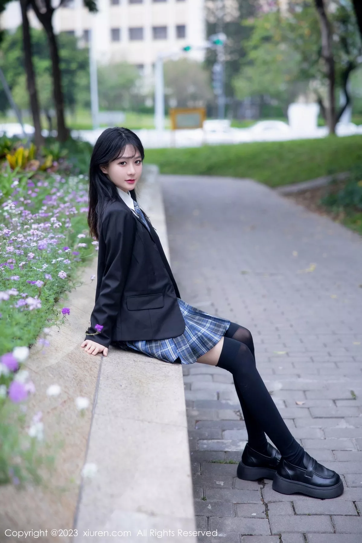 秀人集.com_[XiuRen秀人网]No.6662_模特幼幼学妹制服性感白T配格子裙露白色蕾丝内衣完美诱惑写真92P