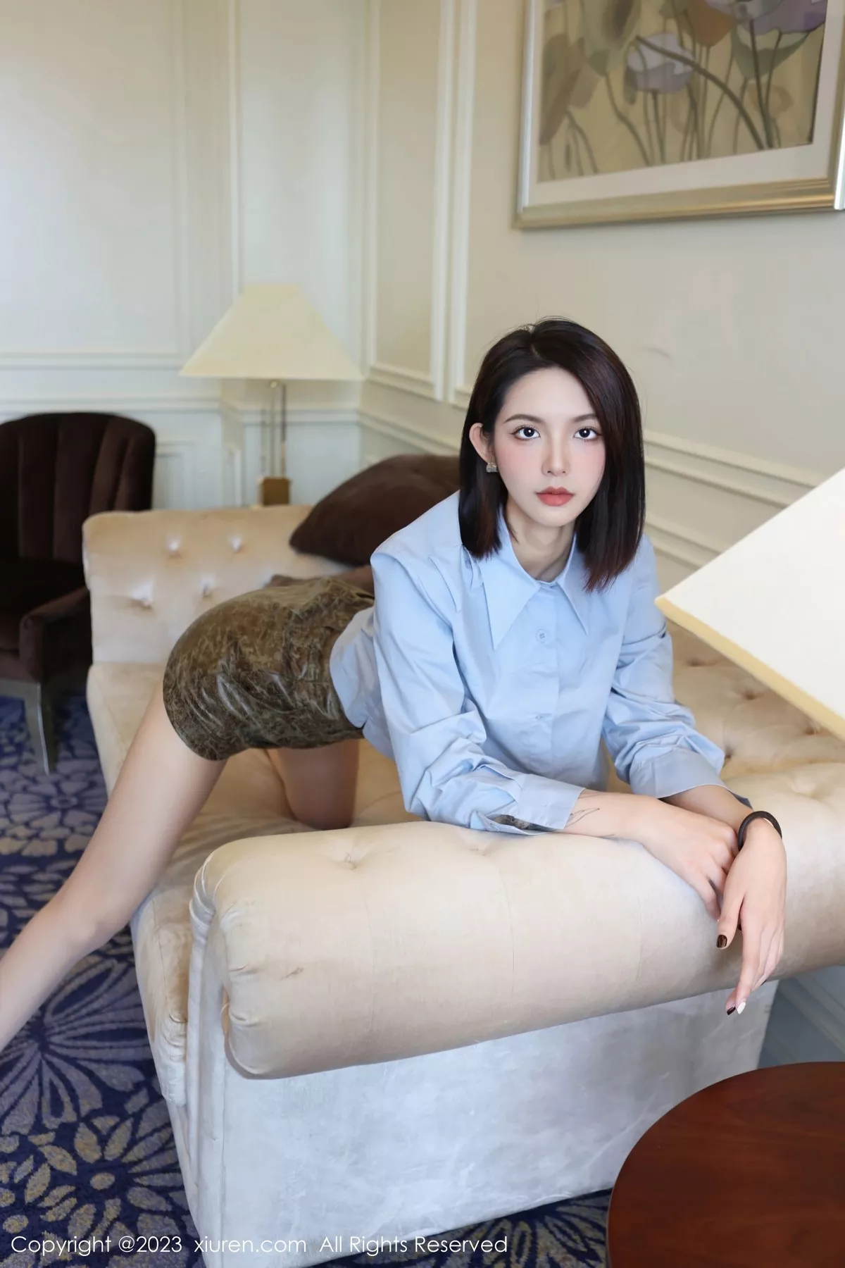 秀人集.com_[XiuRen秀人网]No.6661_模特乔一一性感浅蓝色上衣配皮质短裙露白色蕾丝内衣诱惑写真81P