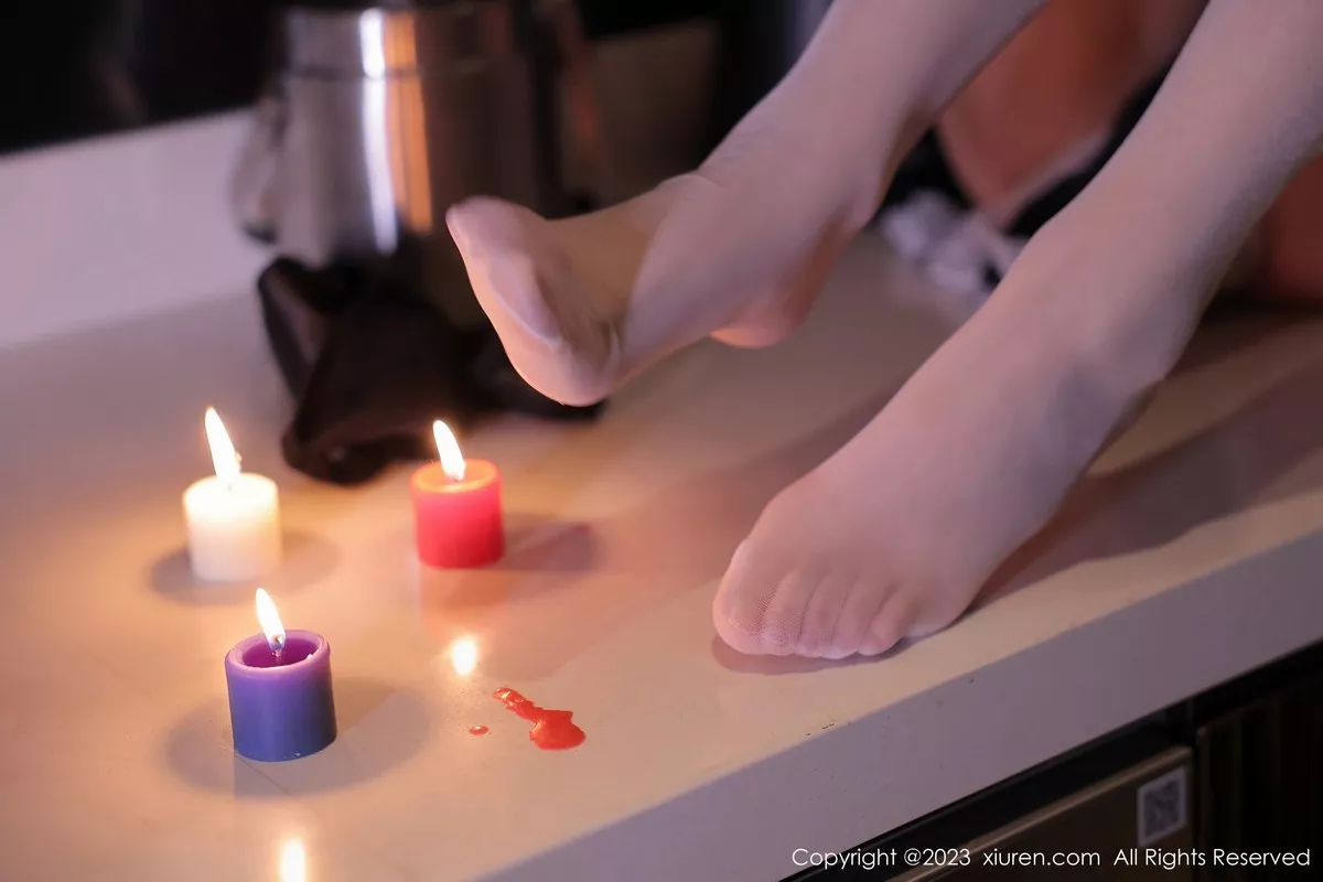 秀人集.com_[XiuRen秀人网]No.6656_模特玥儿玥er性感黑色服饰配白丝袜露蕾丝内裤秀翘臀诱惑写真59P