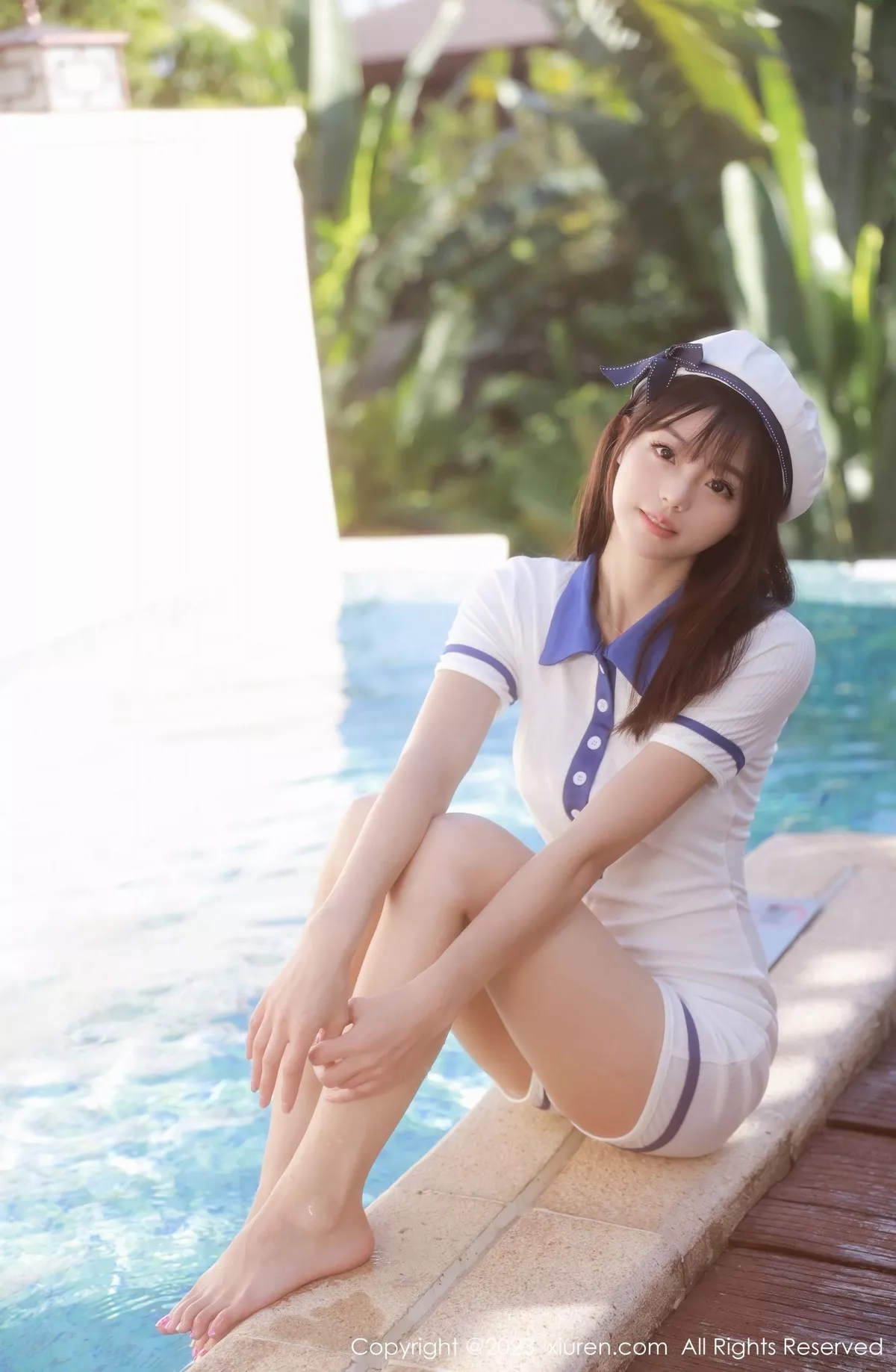 秀人集.com_[XiuRen秀人网]No.6686_模特佘贝拉bella泳池性感白色海军服半脱秀完美身材诱惑写真67P