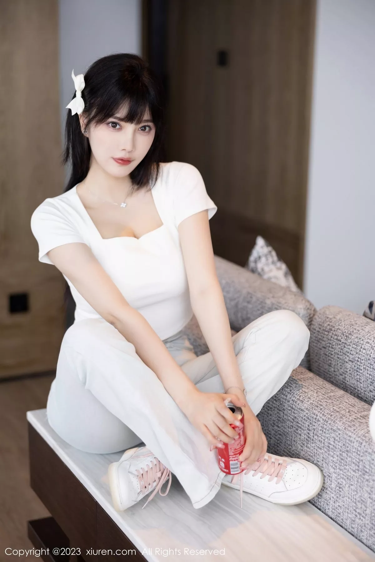 秀人集.com_[XiuRen秀人网]No.6707_女神杨晨晨Yome私房性感浅色内衣配超薄无内肉丝完美诱惑写真90P