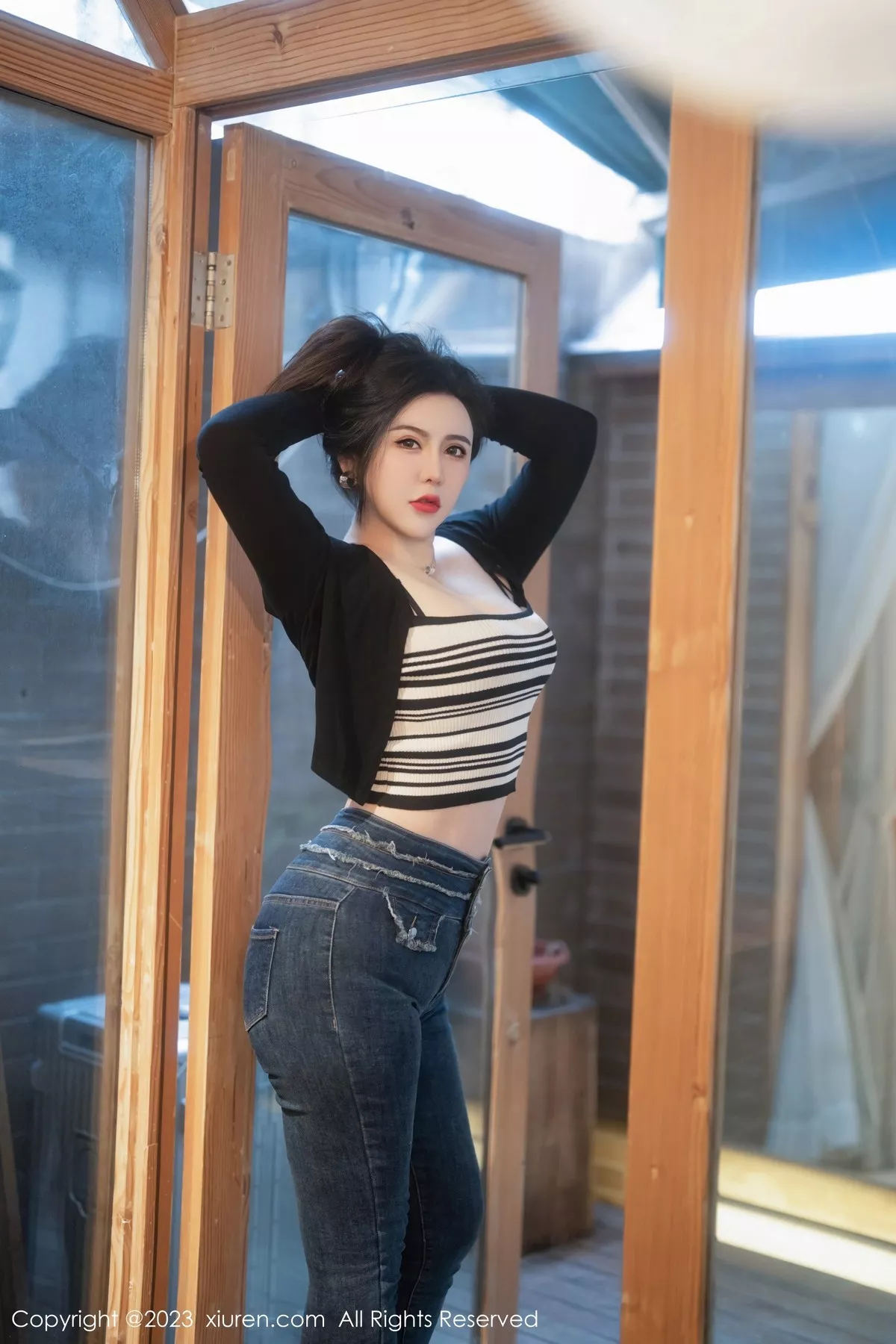 秀人集.com_[MFStar模范学院]Vol.618_模特伊诺性感黑色高叉连体内衣配黑丝袜秀丰胸肥臀撩人诱惑写真61P