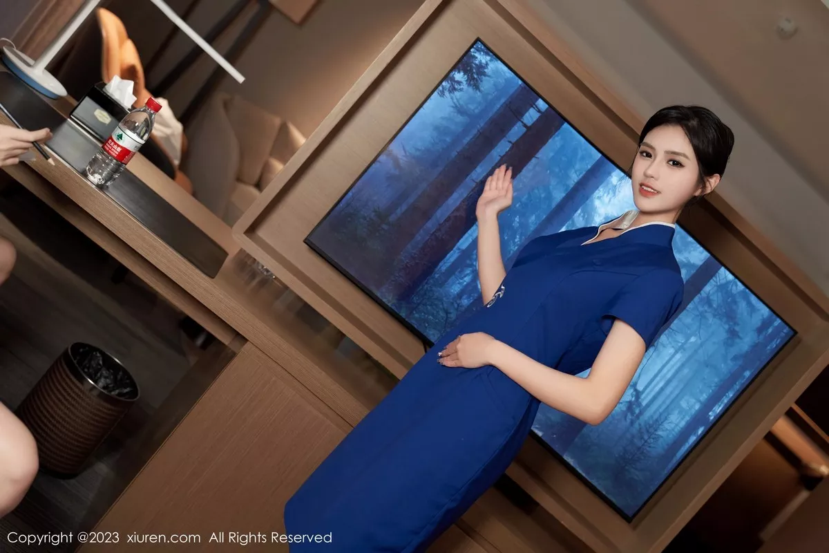 秀人集.com_[XiuRen秀人网]No.6720_模特浅浅Danny深蓝技师制服+红色高开叉服秀曼妙身姿诱惑写真102P