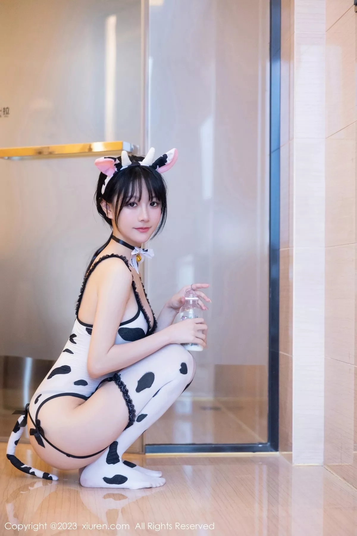 秀人集.com_[XiuRen秀人网]No.6774_模特幼幼私房性感情趣奶牛装服饰秀完美身材迷人诱惑写真81P