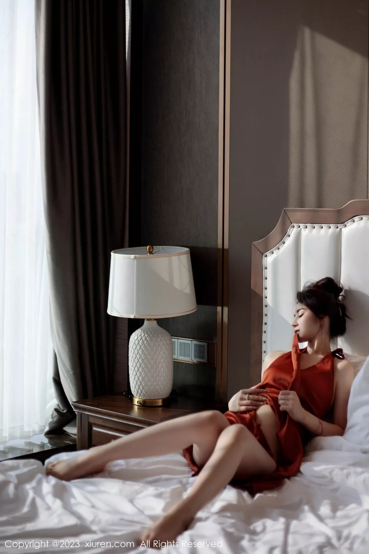 秀人集.com_[XiuRen秀人网]No.6861_新人模特苏曼兮私房性感红色连衣短裙秀曼妙身姿妩媚诱惑写真74P