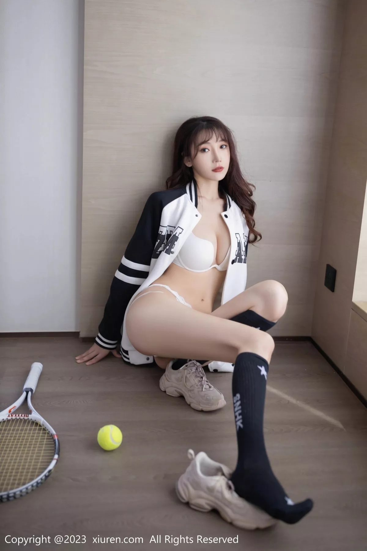 秀人集.com_[XiuRen秀人网]No.6884_模特陆萱萱网球主题简约网球服露白色内衣秀曼妙身姿诱惑写真81P