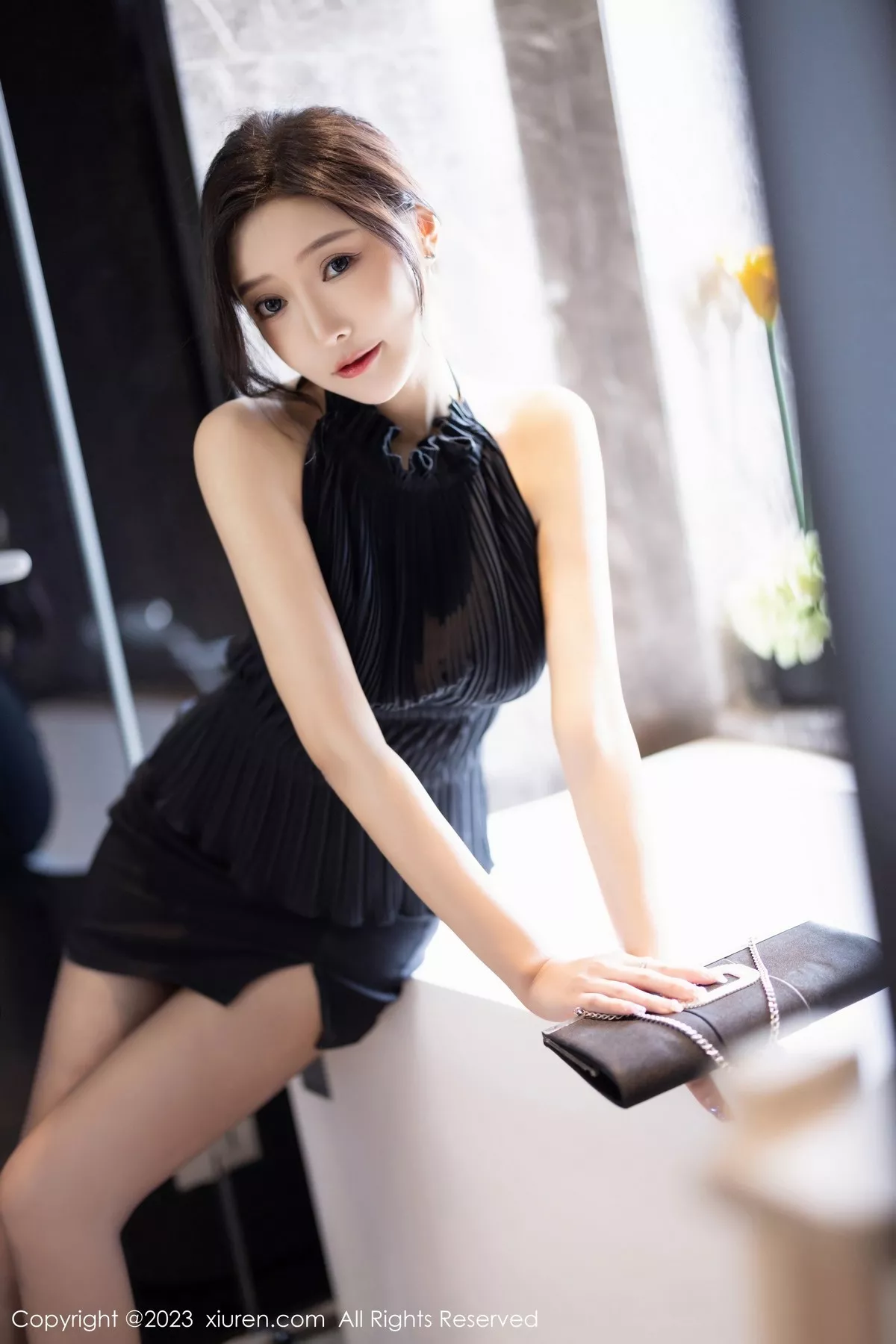 秀人集.com_[XiuRen秀人网]No.6891_女神王馨瑶yanni脱黑色短裙露超薄无内黑丝秀火辣身材诱惑写真83P