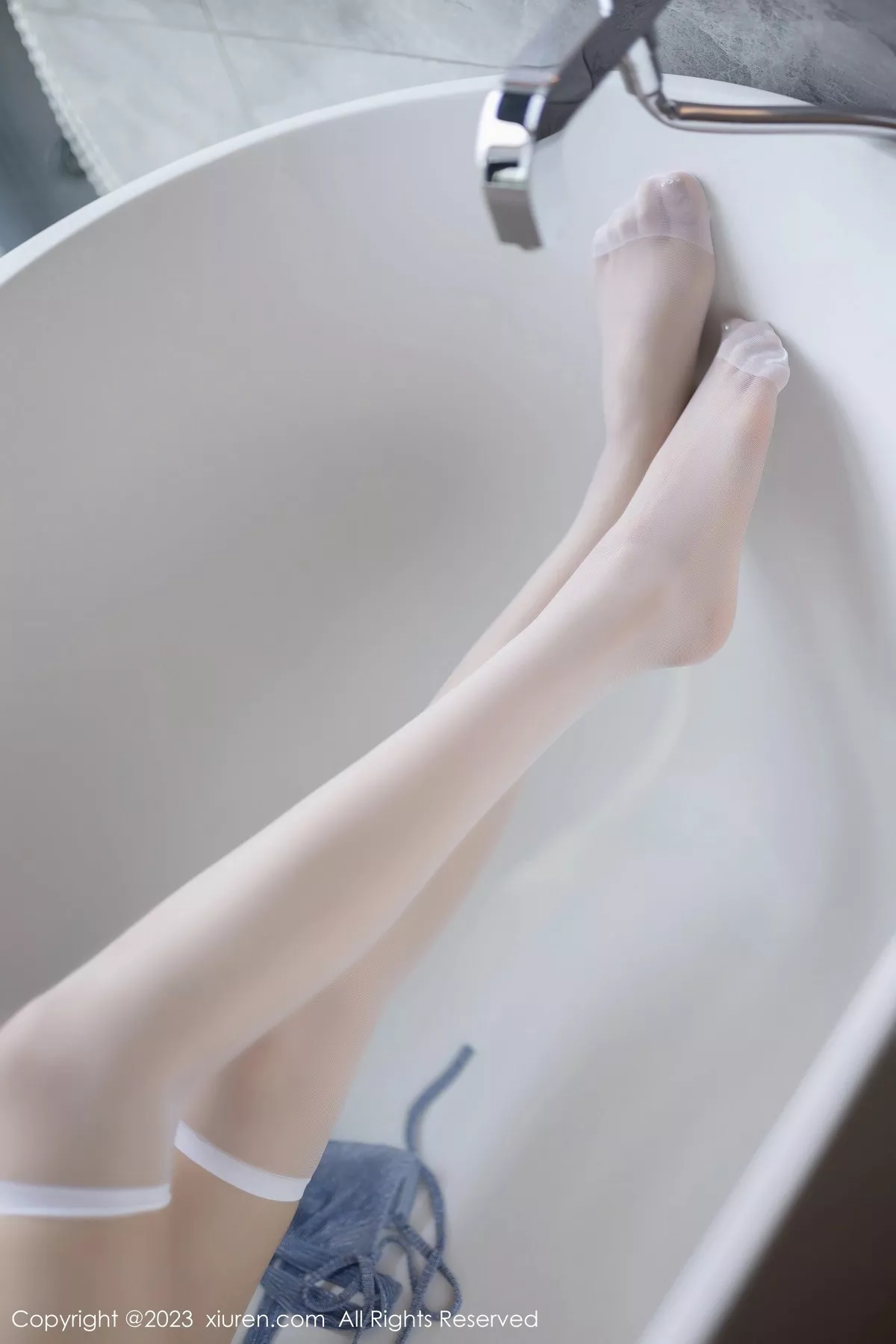 秀人集.com_[XiuRen秀人网]No.6941_模特程程程私房性感浅蓝内衣配白丝袜秀曼妙苗条身姿诱惑写真83P