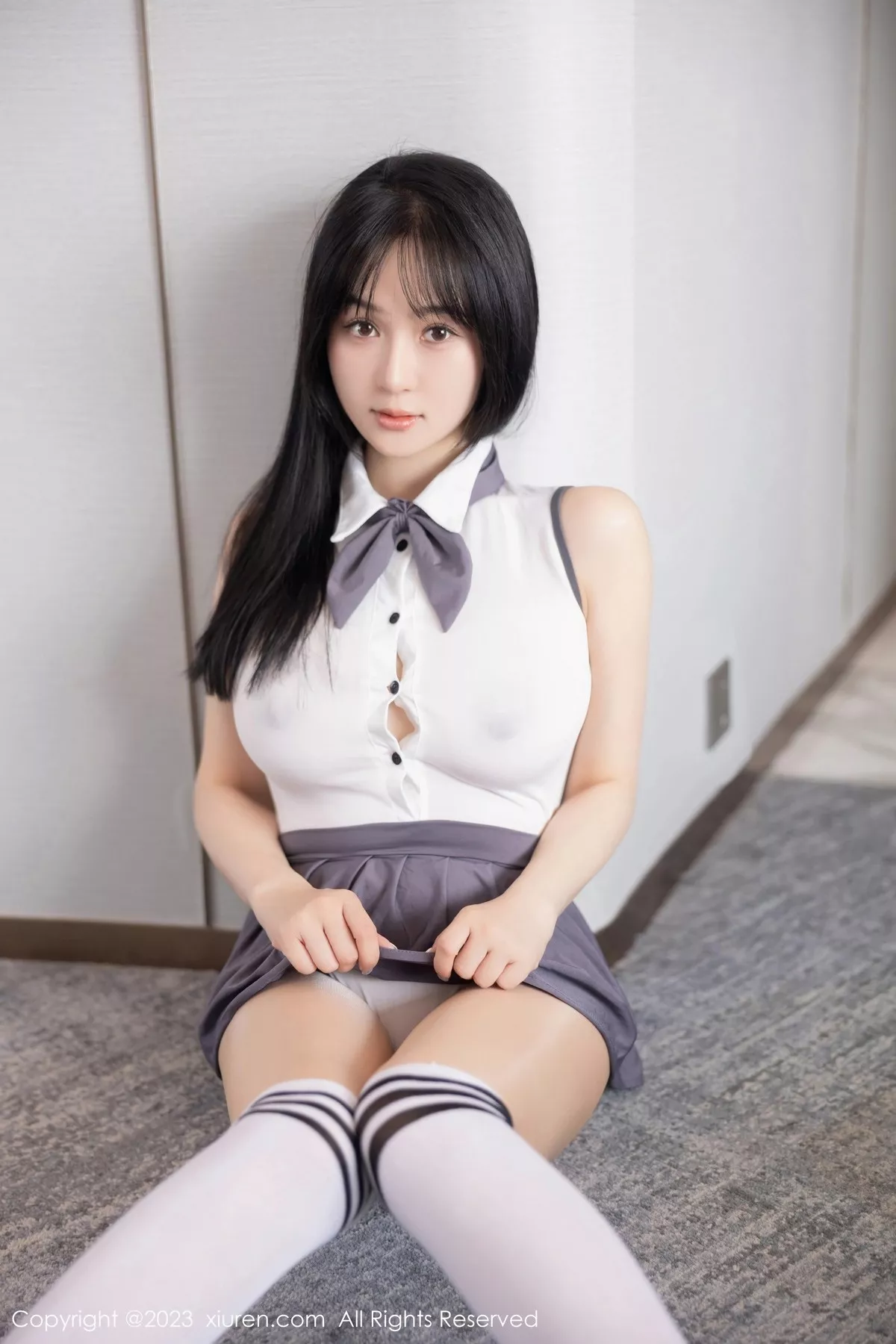 秀人集.com_[XiuRen秀人网]No.6818_模特柚琪Rich性感白色轻透高叉连体衣配超薄肉丝惹火诱惑写真98P