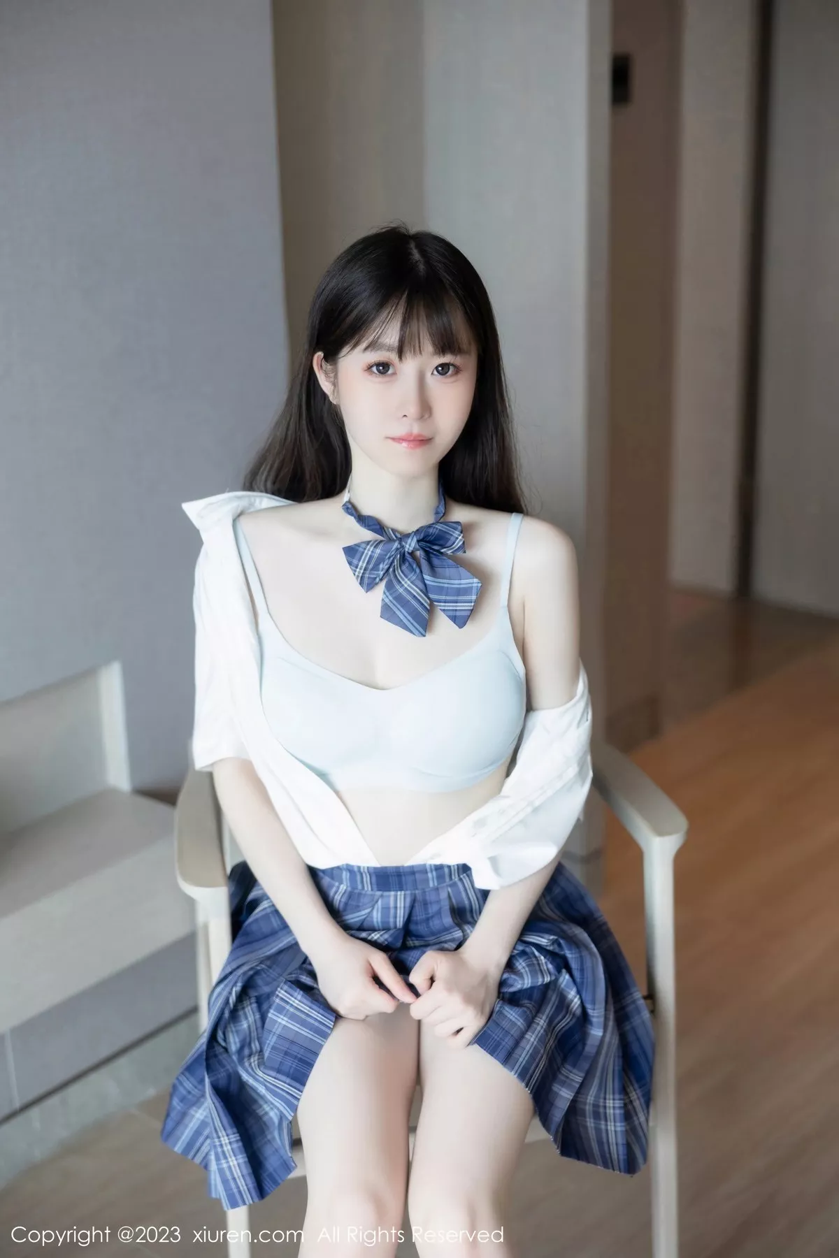 秀人集.com_[XiuRen秀人网]No.6993_模特林悠悠白色上衣配格子短裙露浅色内衣秀曼妙身姿诱惑写真103P