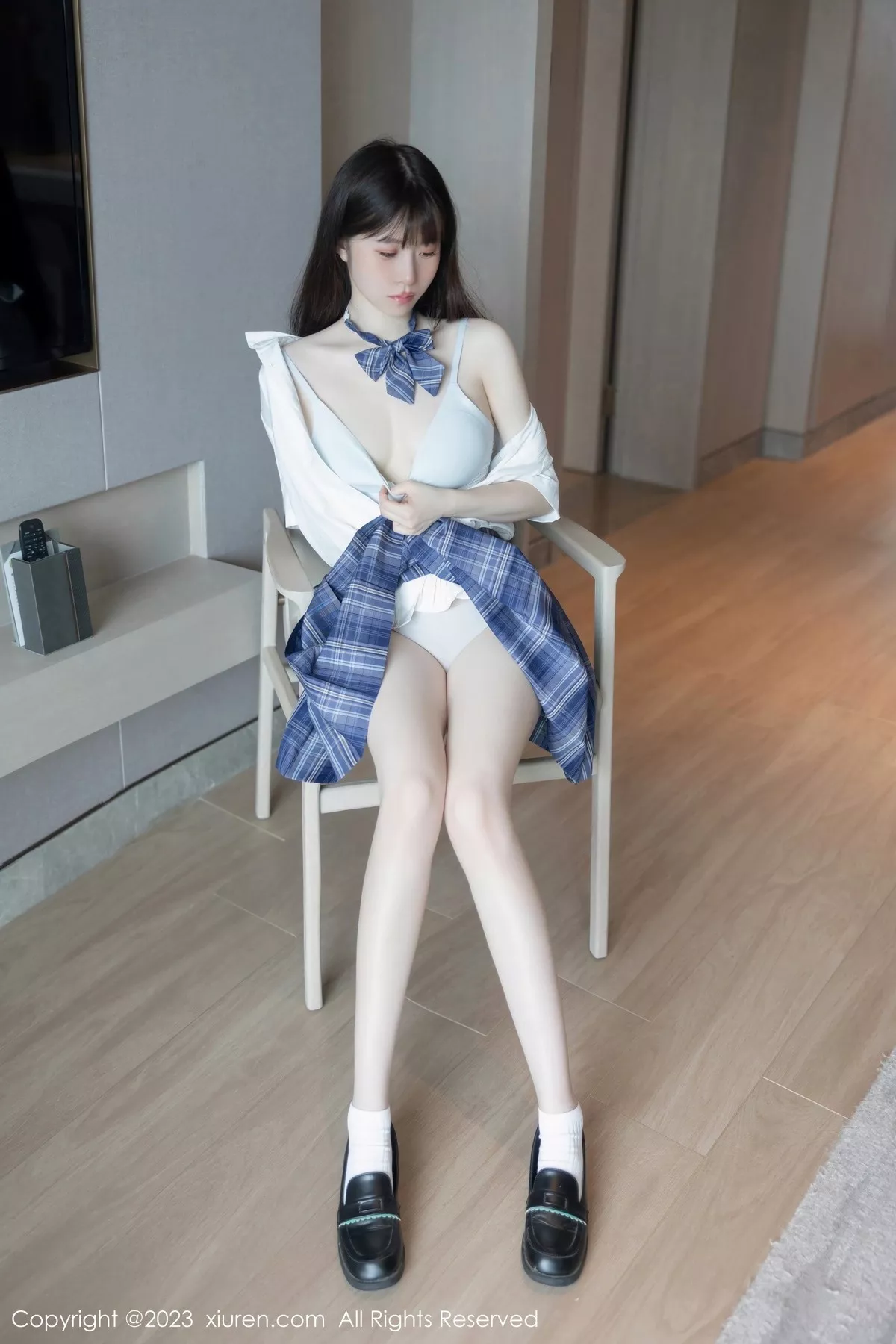 秀人集.com_[XiuRen秀人网]No.6993_模特林悠悠白色上衣配格子短裙露浅色内衣秀曼妙身姿诱惑写真103P