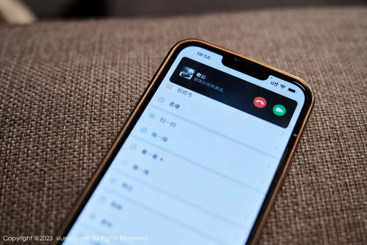 秀人集.com_[XiuRen秀人网]No.7009_女神周于希Sally性感墨绿吊带裙配黑丝吊袜秀翘臀美腿诱惑写真102P