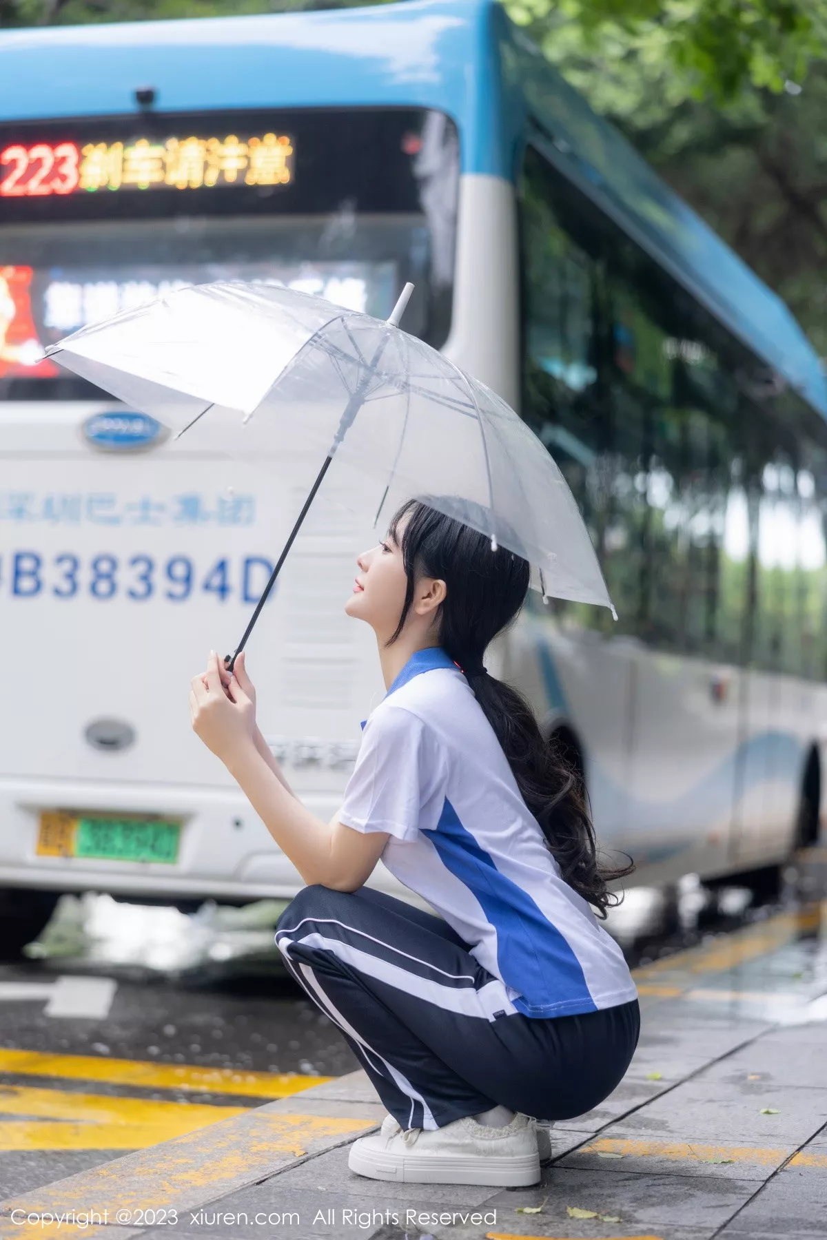 秀人集.com_[XiuRen秀人网]No.7085_模特幼幼性感学妹装扮半脱露蕾丝内衣秀完美身材迷人诱惑写真102P