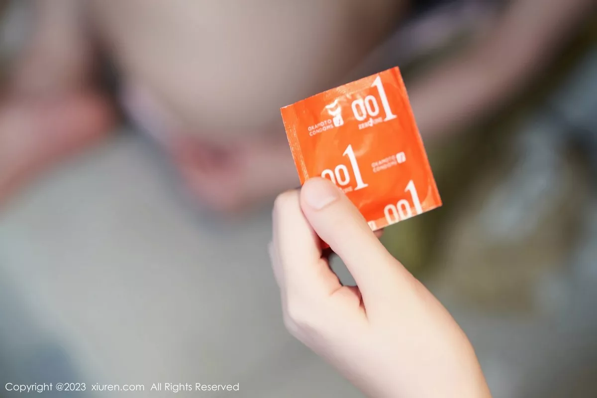 秀人集.com_[XiuRen秀人网]No.6963_女神周于希Sally脱白色长裙粽叶裹身秀惹火身材撩人诱惑写真108P