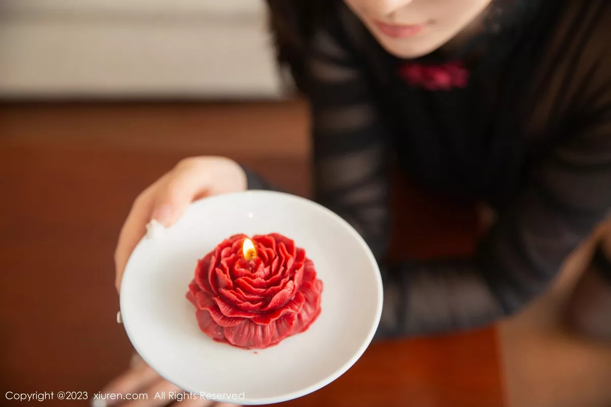 秀人集.com_[XiuRen秀人网]No.6978_模特熊小诺性感黑色露肩服饰配黑丝袜秀曼妙身姿迷人诱惑写真73P