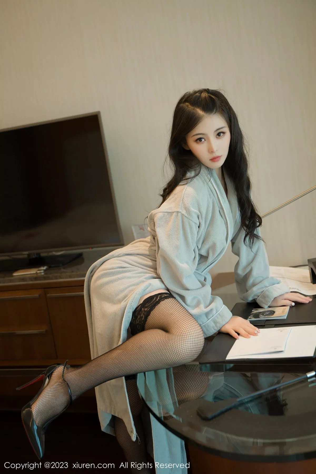 秀人集.com_[XiuRen秀人网]No.7107_模特柒喜小baby脱浴袍露黑色蕾丝情趣服饰秀惹火身材诱惑写真56P