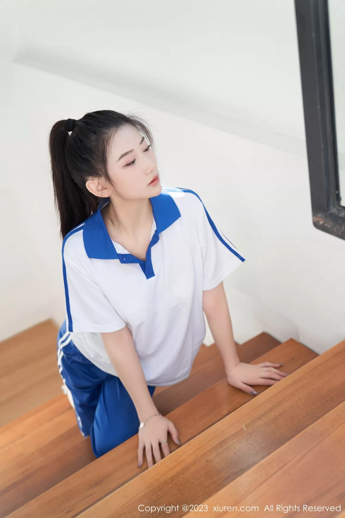 秀人集.com_[XiuRen秀人网]No.7110_模特沈青黛脱性感学生制服露白色蕾丝内衣秀完美身材诱惑写真107P