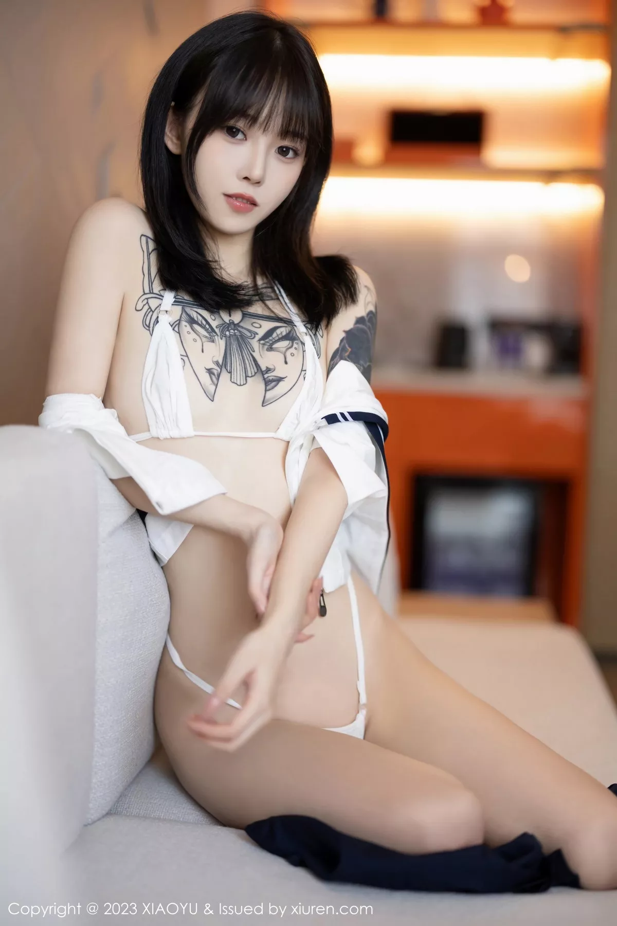 秀人集.com_[XiaoYu画语界]Vol.1087_模特奶瓶性感白色学妹服饰露白色情趣内衣秀曼妙身姿诱惑写真88P