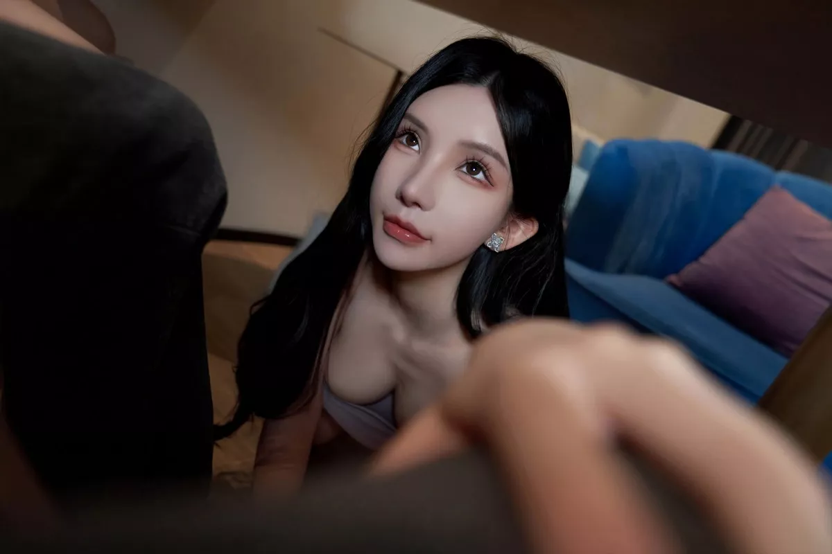 秀人集.com_[XiuRen秀人网]No.7122_女神周于希Sally性感吊带裙+黑色蕾丝睡裙秀完美身材诱惑写真100P