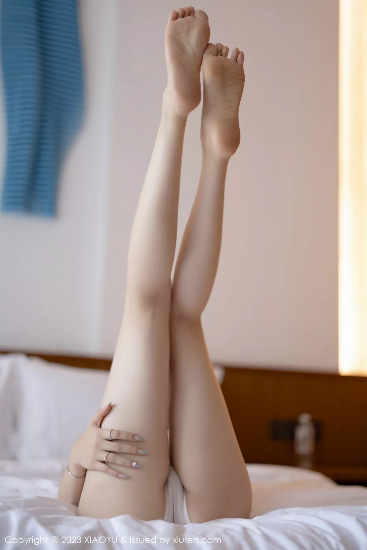 秀人集.com_[XiaoYu画语界]Vol.1094_女神徐莉芝Booty米色连衣短裙露网纱内衣写秀曼妙身姿诱惑真82P