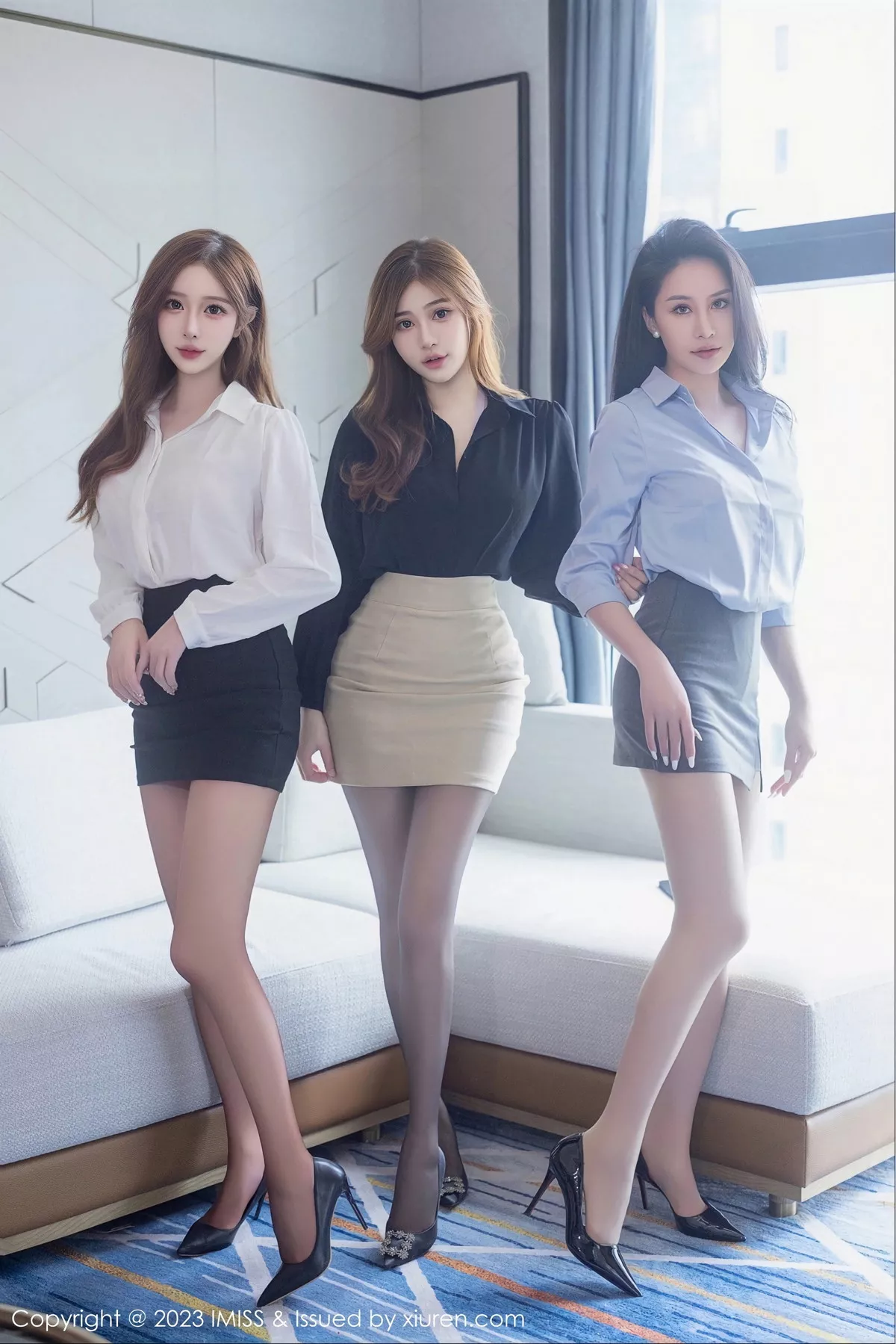 秀人集.com_[IMISS爱蜜社]Vol.743_模特Lavinia肉肉＆Jermy＆Lindalinda性感姐妹花私房内衣写真57P