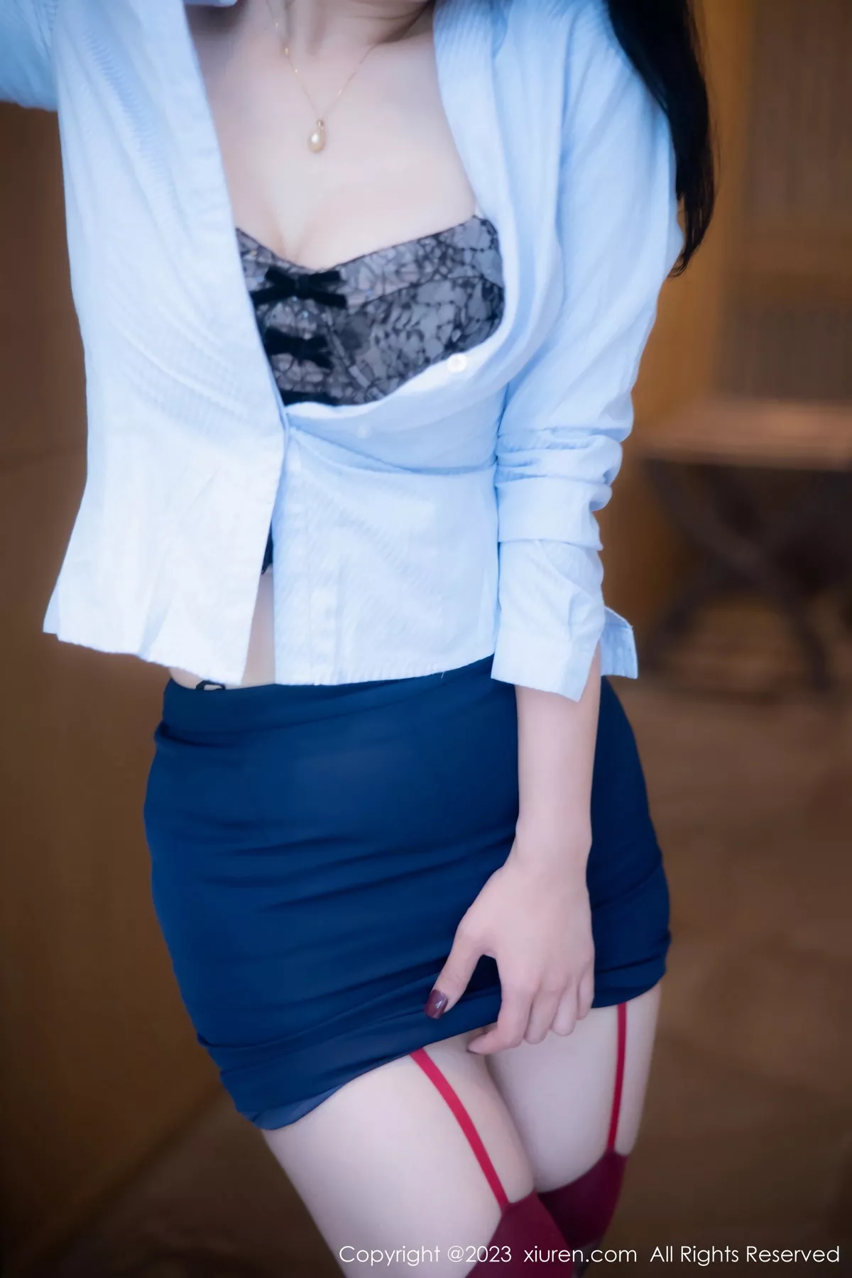 秀人集.com_[XiuRen秀人网]No.7313_模特大美妞儿性感黑色蕾丝内衣配黑丝吊袜秀完美身材诱惑写真65P