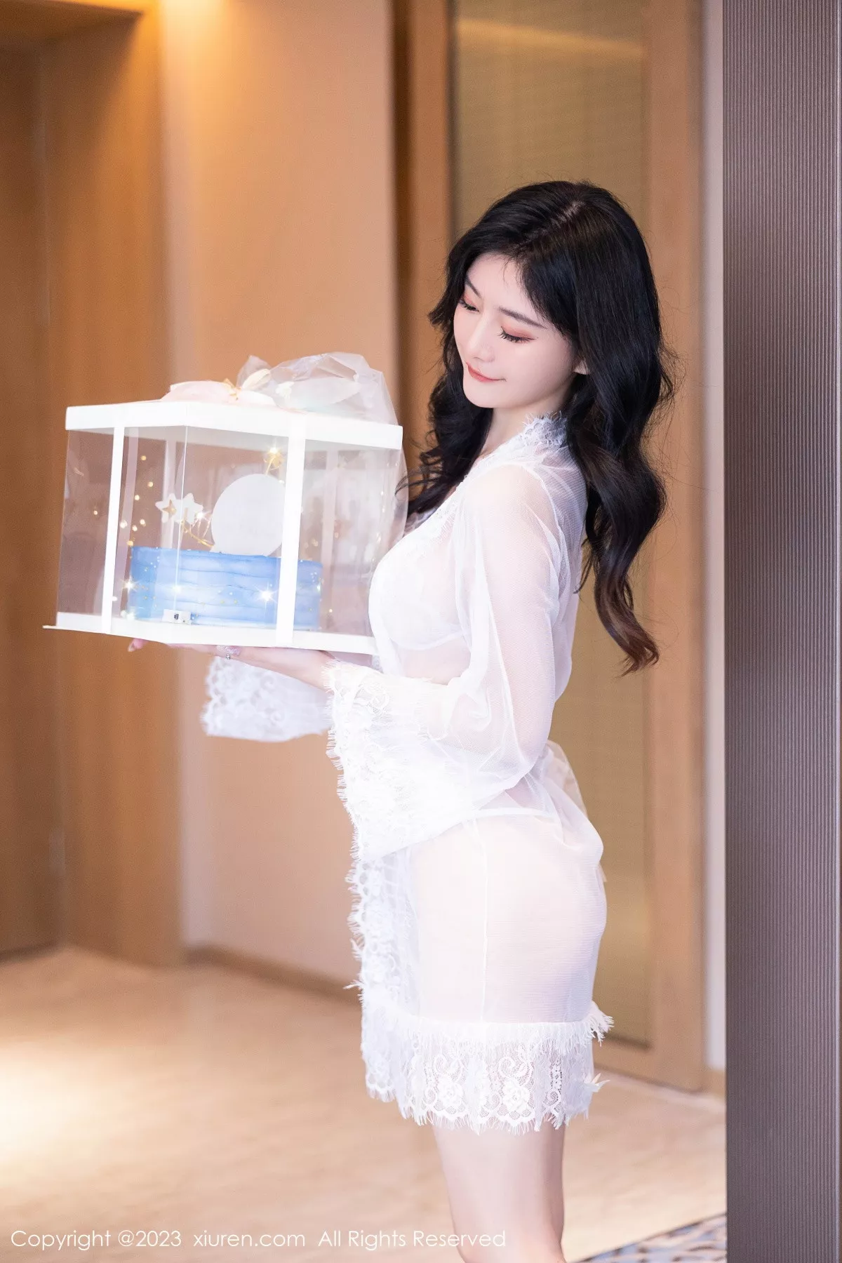 秀人集.com_[XiuRen秀人网]No.7348_模特幼幼性感白色网纱服饰露白色蕾丝内衣秀完美身材诱惑写真80P