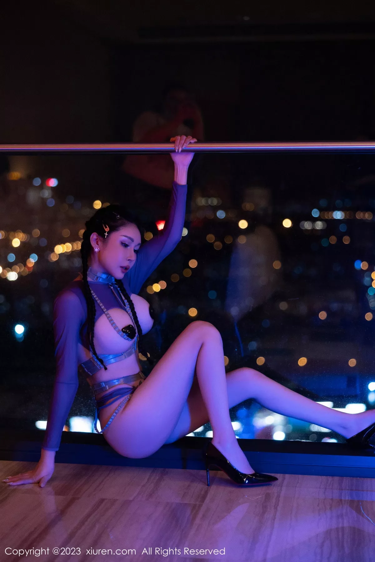 秀人集.com_[XiuRen秀人网]No.7383_模特田冰冰性感蓝色薄纱情趣服饰露傲人豪乳遮点惹火诱惑写真61P