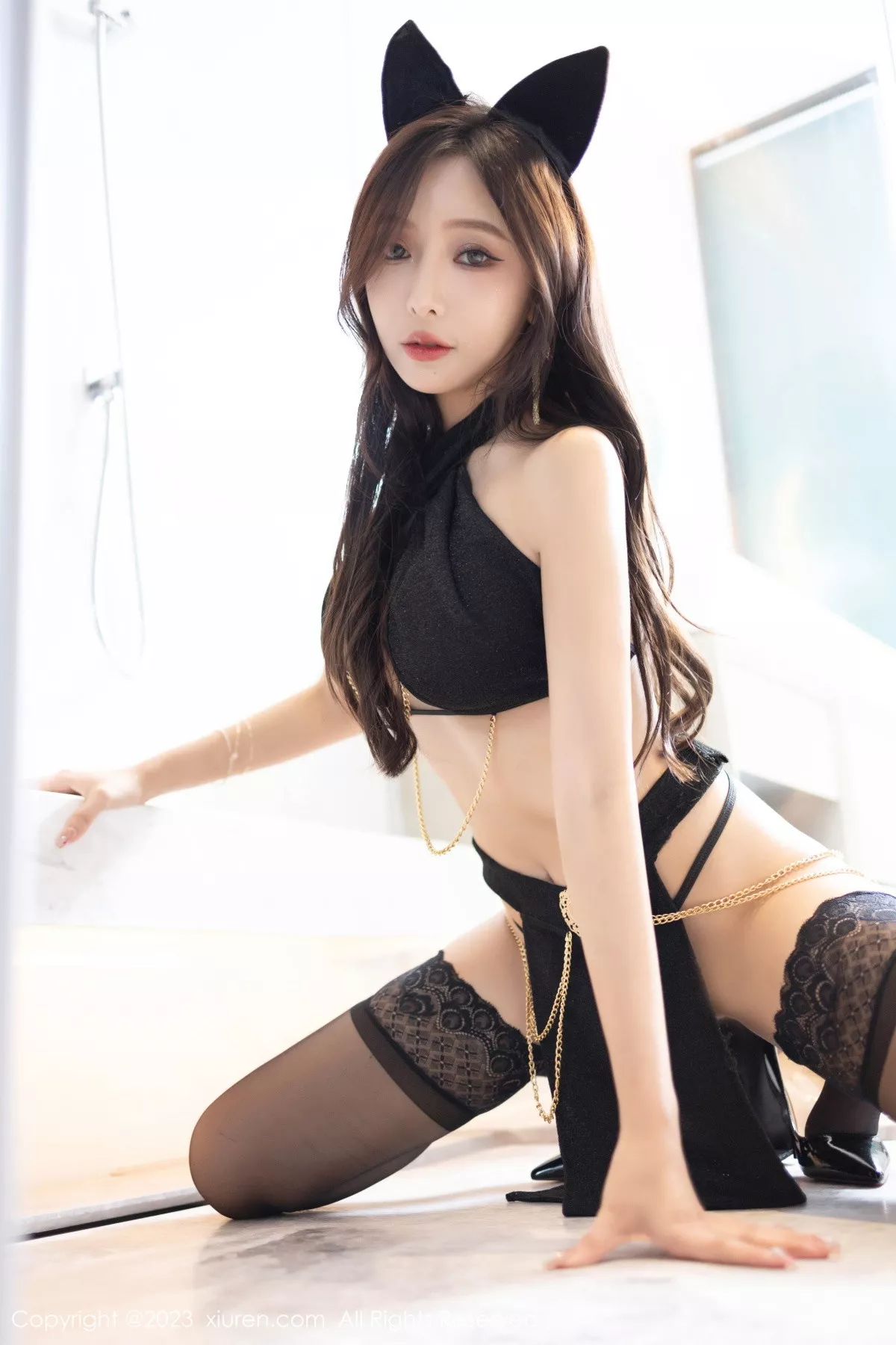 秀人集.com_[XiuRen秀人网]No.7400_女神王馨瑶yanni性感红色连衣短裙+黑色情趣内衣撩人诱惑写真92P