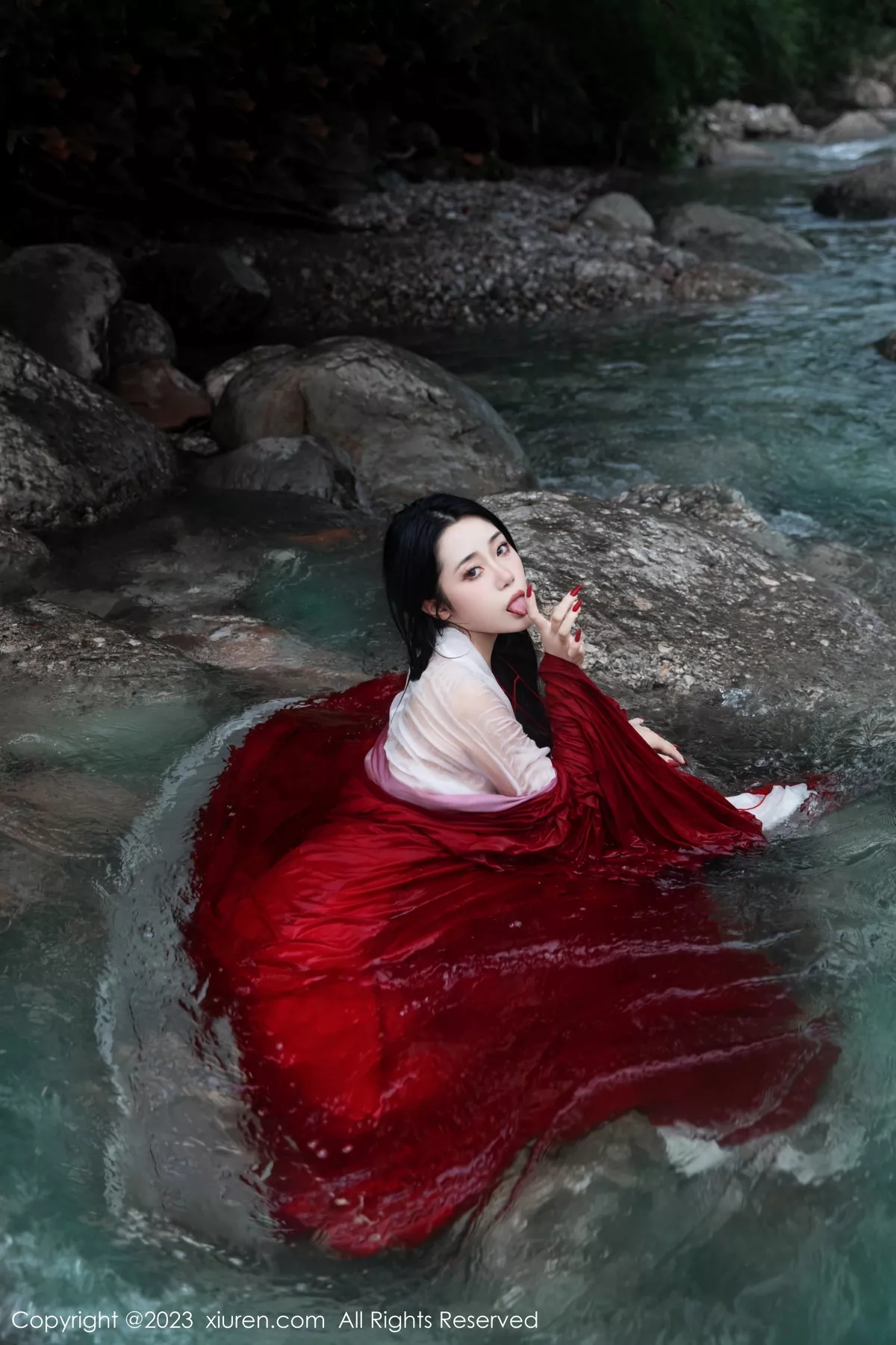 秀人集.com_[XiuRen秀人网]No.7295_模特严利娅Yuliya妲己扮演性感红色薄透古装服饰秀美臀诱惑写真89P