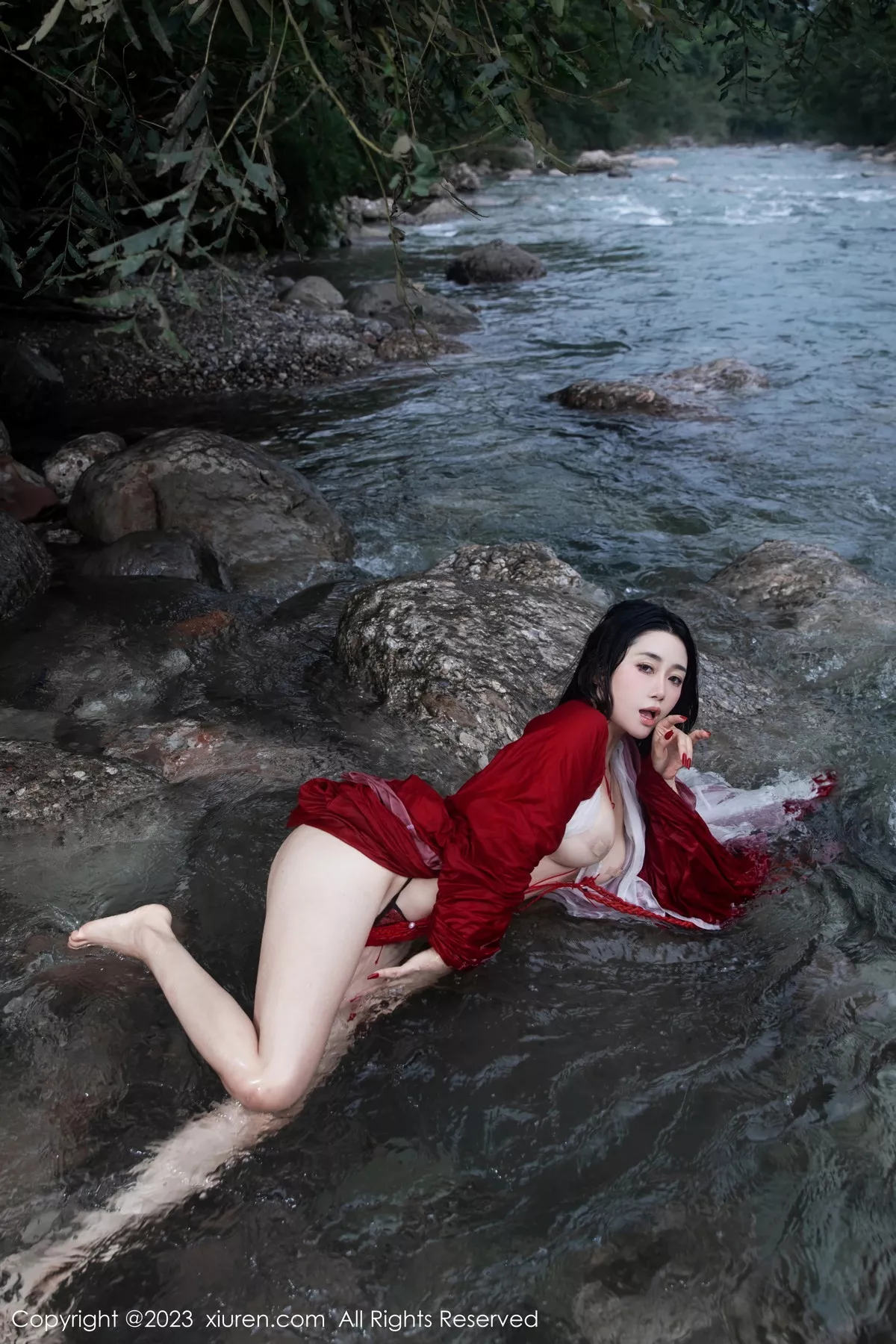 秀人集.com_[XiuRen秀人网]No.7295_模特严利娅Yuliya妲己扮演性感红色薄透古装服饰秀美臀诱惑写真89P