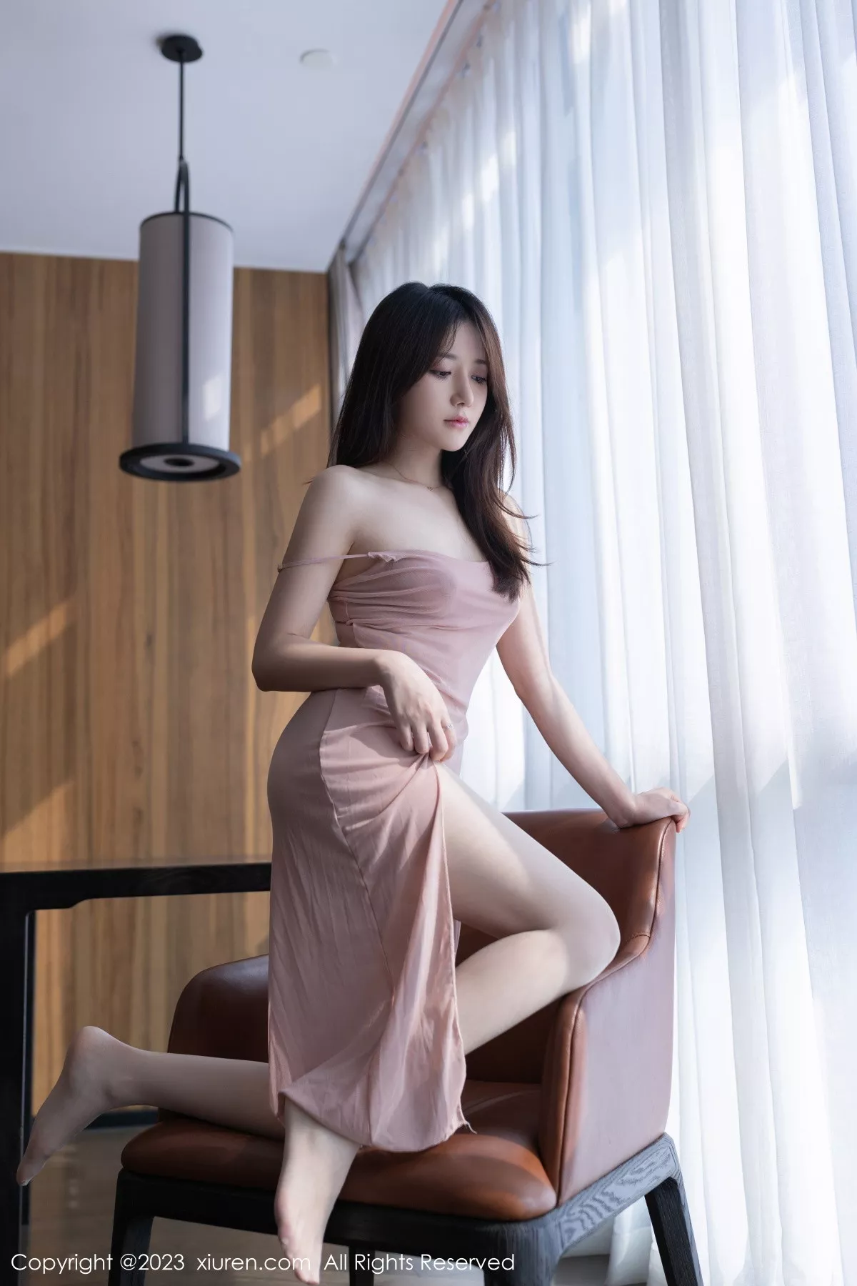 秀人集.com_[XiuRen秀人网]No.7429_模特鱼子酱Fish性感粉桃吊带裙配原色丝袜秀曼妙身姿诱惑写真80P