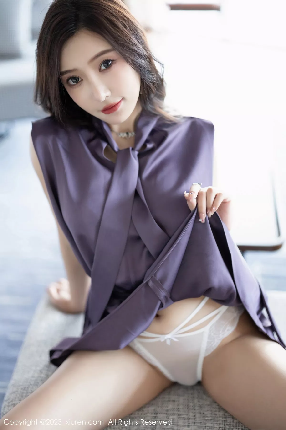 秀人集.com_[XiuRen秀人网]No.7462_女神王馨瑶yanni脱紫色上衣露性感白色蕾丝内衣完美诱惑写真80P